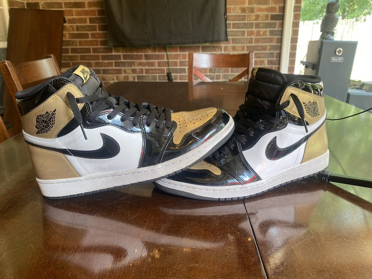 Jordan Brand Jordan 1 Retro High NRG Patent Gold Toe Size US 12 / EU 45 - 2 Thumbnail