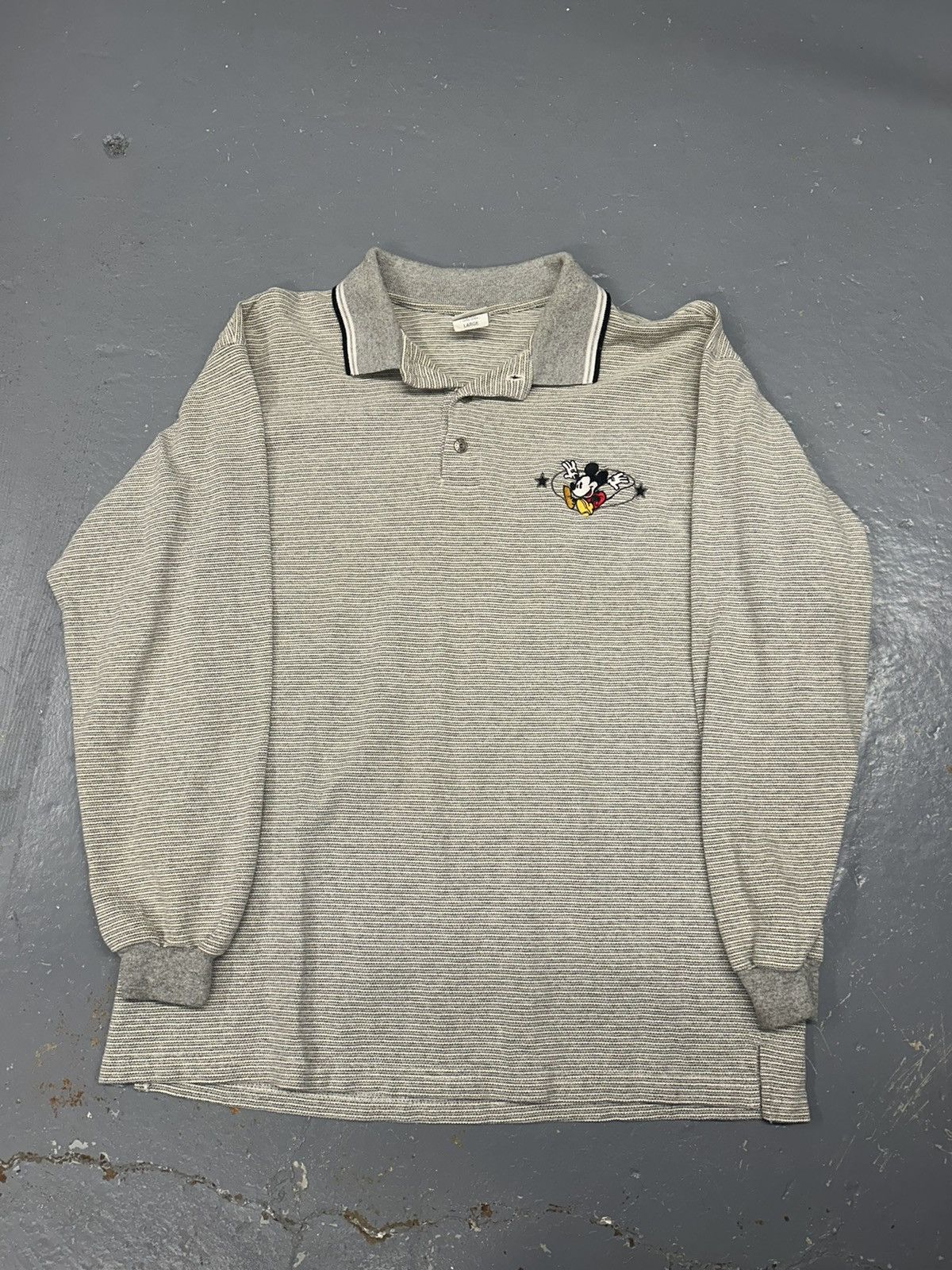 Disney × Mickey Mouse × Vintage Crazy Vintage 90s Essential Mickey Mouse Longsleeve Polo Tee Size US XL / EU 56 / 4 - 1 Thumbnail
