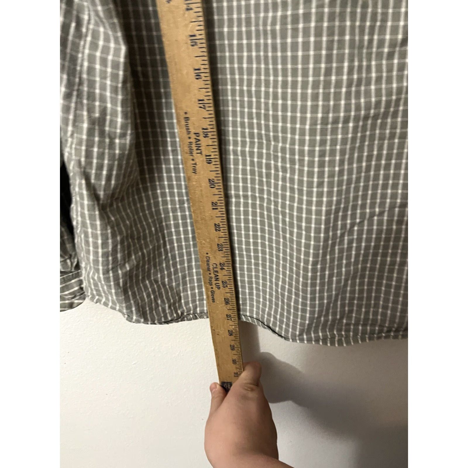 Gloria Vanderbilt VINTAGE Gloria Vanderbilt Button-Up Shirt Womens L Green Plaid Stretch Textured - 90s Women Shirt Womens L Green Plaid Adult Womens Size L / US 10 / IT 46 - 4 Thumbnail