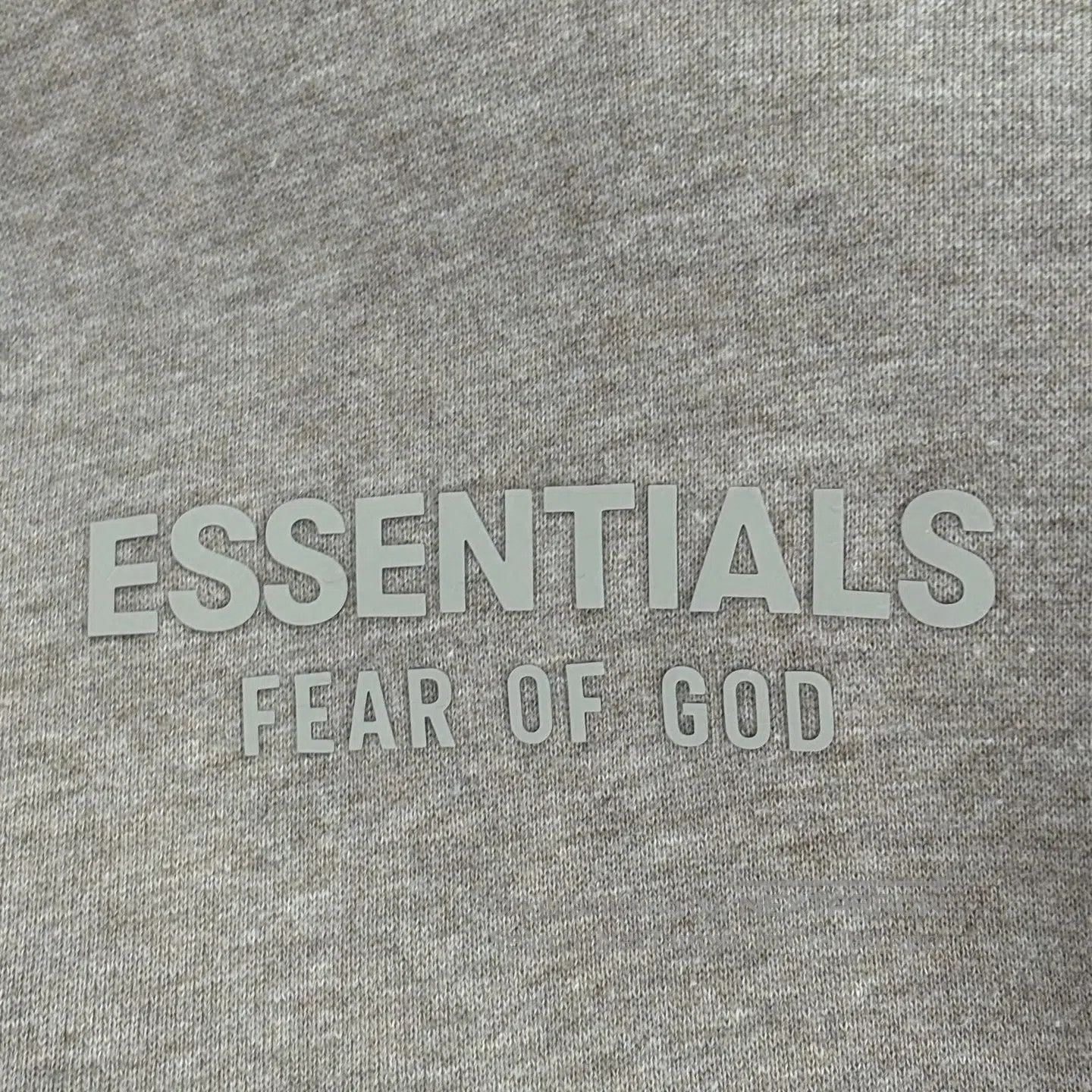 Essentials Essentials Hooded pullover with fleece-lined cap and sweat Size US L / EU 52-54 / 3 - 6 Thumbnail