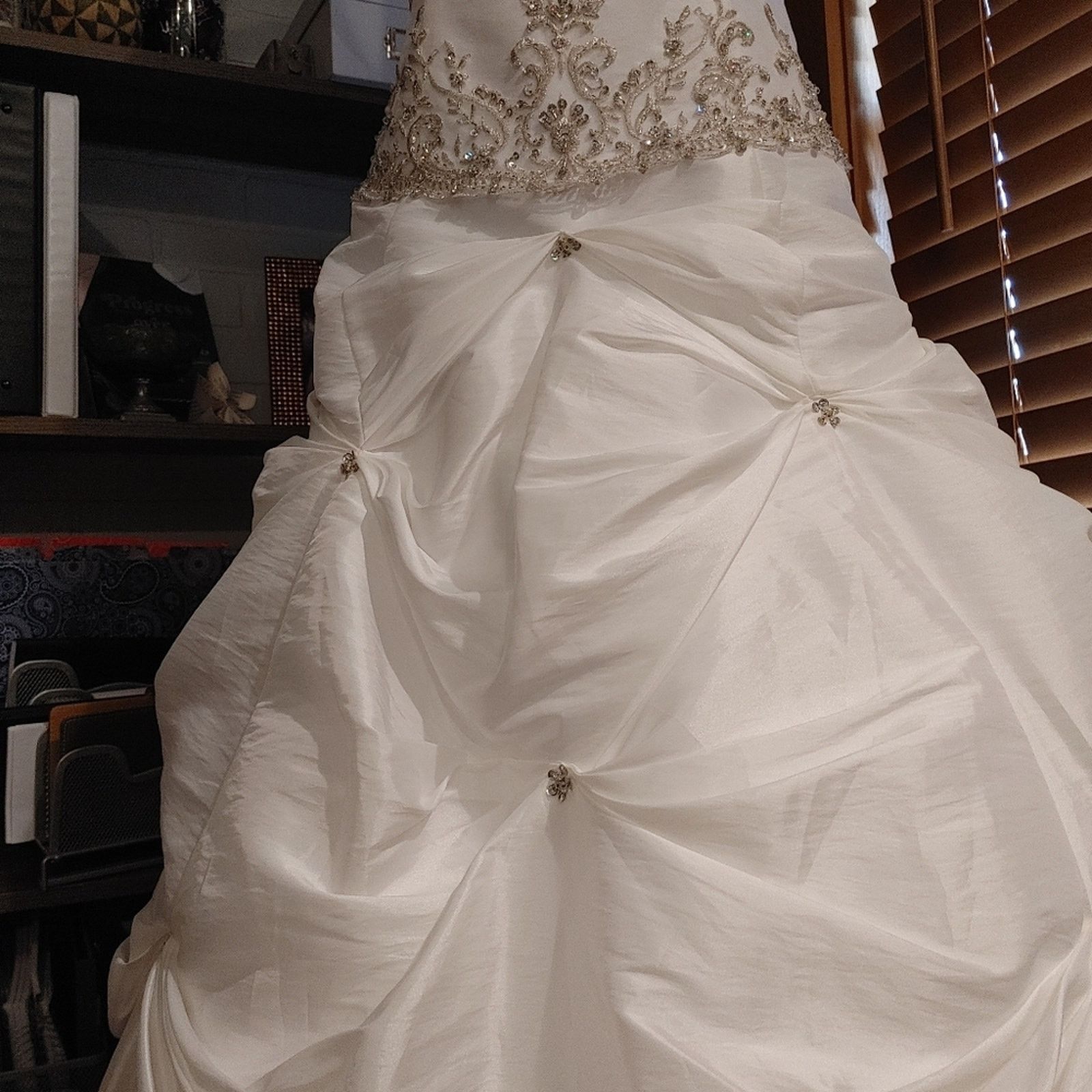 Other Strapless Wedding Gown w/ Beading and Tufted Skirt -STUNNING Size XL / US 12-14 / IT 48-50 - 3 Thumbnail