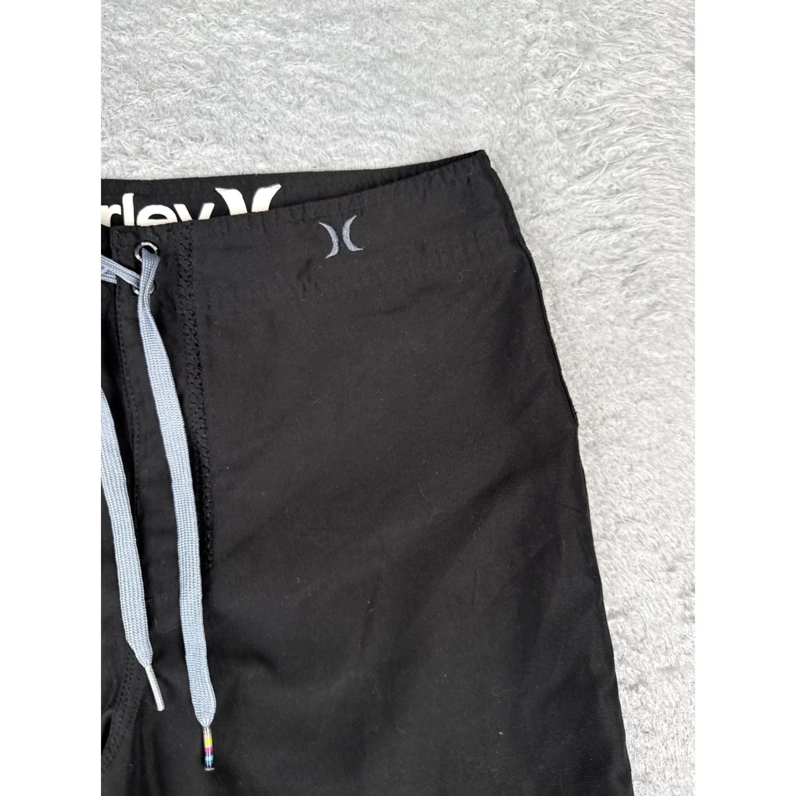 Hurley Hurley Board Shorts Mens 29x10 Black Swim Trunks Drawstring Cargo Pocket Surf Size US 29 - 5 Thumbnail