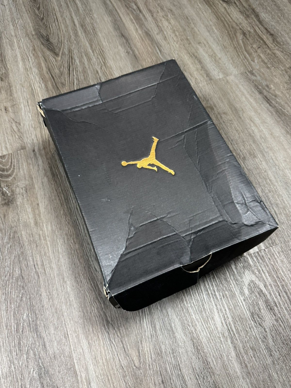 Jordan Brand Air Jordan 1 Mid Tropical Twist Size 9 Size US 9 / EU 42 - 10 Thumbnail