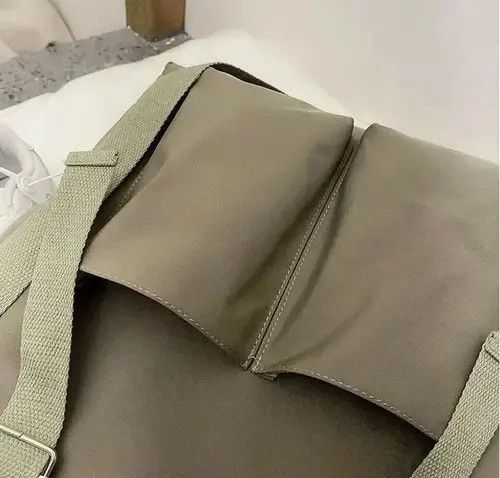 VIBE Green Color Simple Fashion Nylon Canvas Tote Bag Size ONE SIZE - 5 Thumbnail