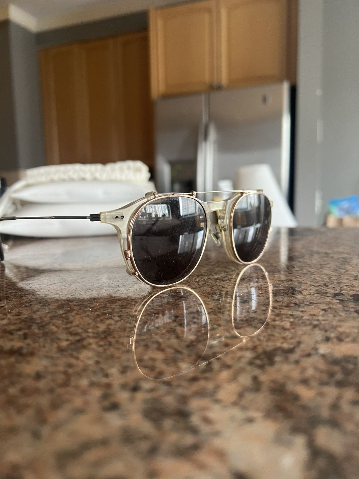 Gentle Monster Gentle Monster Cozmo C1 Glasses– Includes Sunglass Clip Size ONE SIZE - 2 Thumbnail