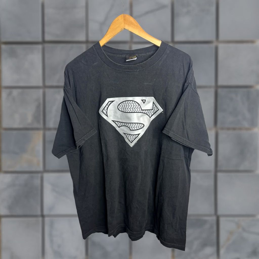 Vintage VINTAGE Superman Shirt Mens Large Black DC Comics 2001 Warner Bros Graphic Tee 00s Size US M / EU 48-50 / 2 - 1 Thumbnail