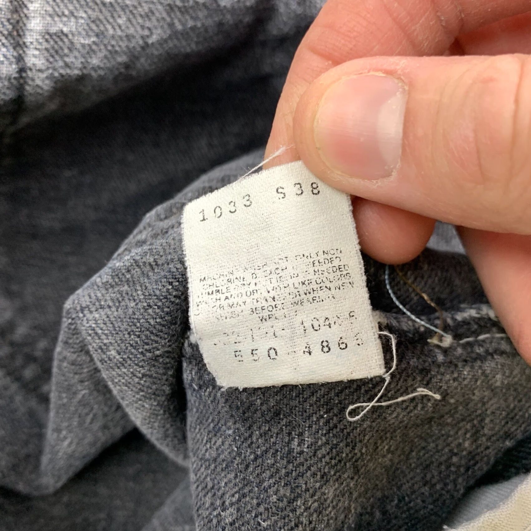 Levi's VINTAGE Levi's Jeans Adult 36x30 Dark Blue Stone Washed Made in USA 90s American Jeans Men's 36 Dark Blue 90s USA Stone Washed Straight Denim Jeans Size US 36 / EU 52 - 6 Thumbnail