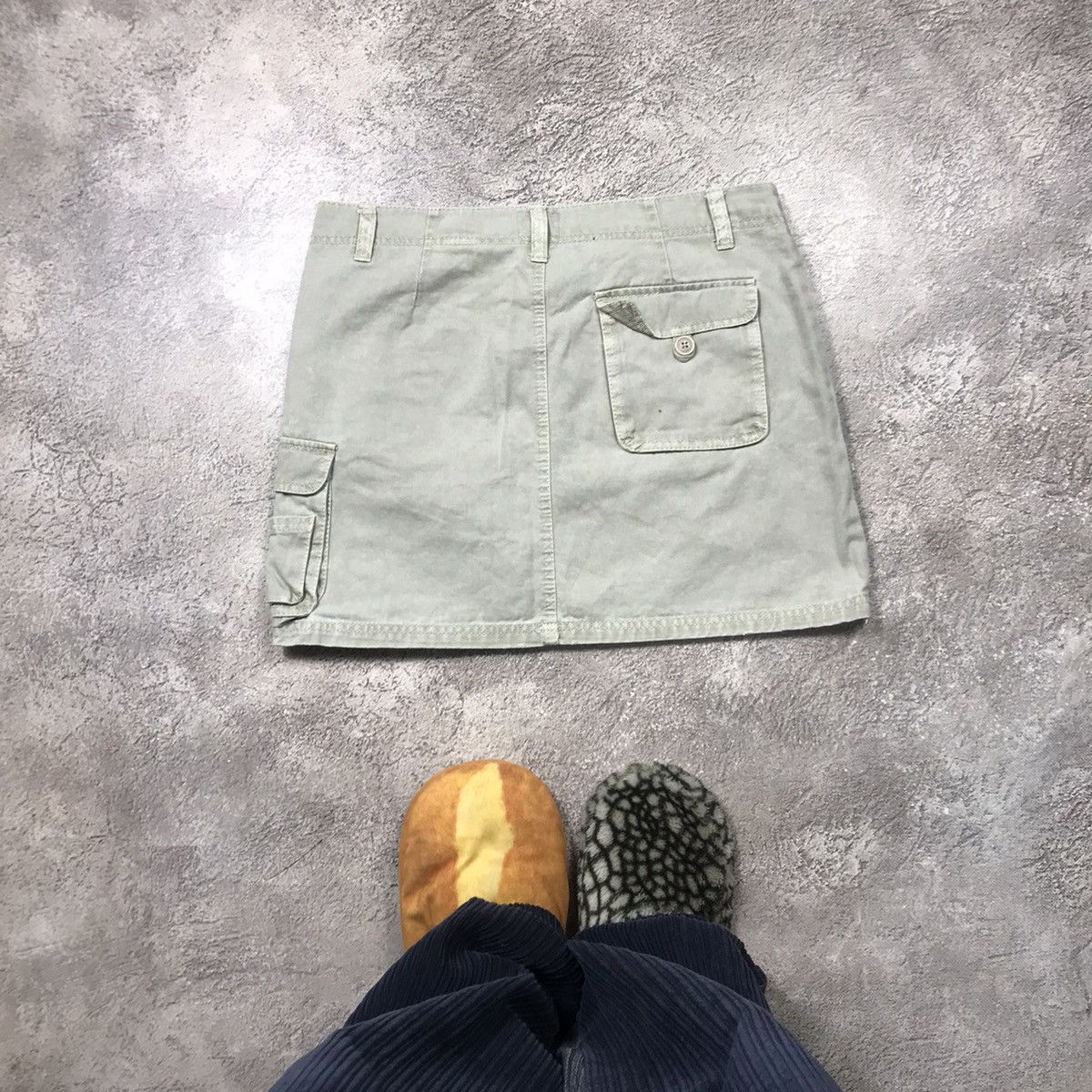 Vintage Vintage Y2K Khaki Cargo Skirt Streetwear Workwear Washed 32 Size 32" / US 10 / IT 46 - 4 Thumbnail