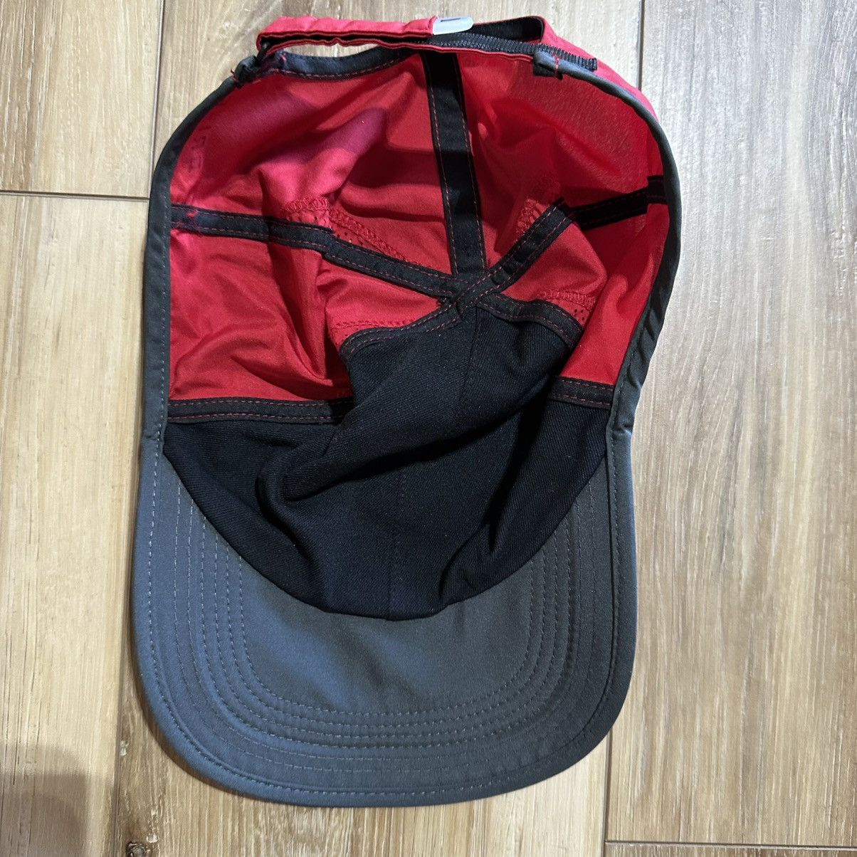Nike Nike Featherlight Dri-Fit Strapback Adjustable Running Hat Size ONE SIZE - 4 Thumbnail