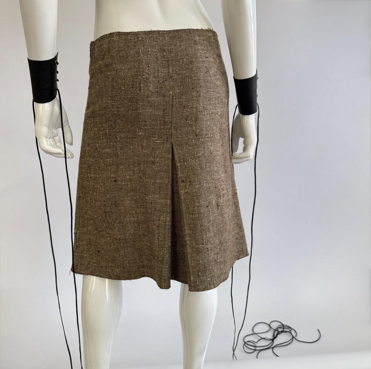 Prada Prada Archival Vintage 2000 Low Rise Box Pleat Midi Skirt Size 28" / US 6 / IT 42 - 7 Thumbnail