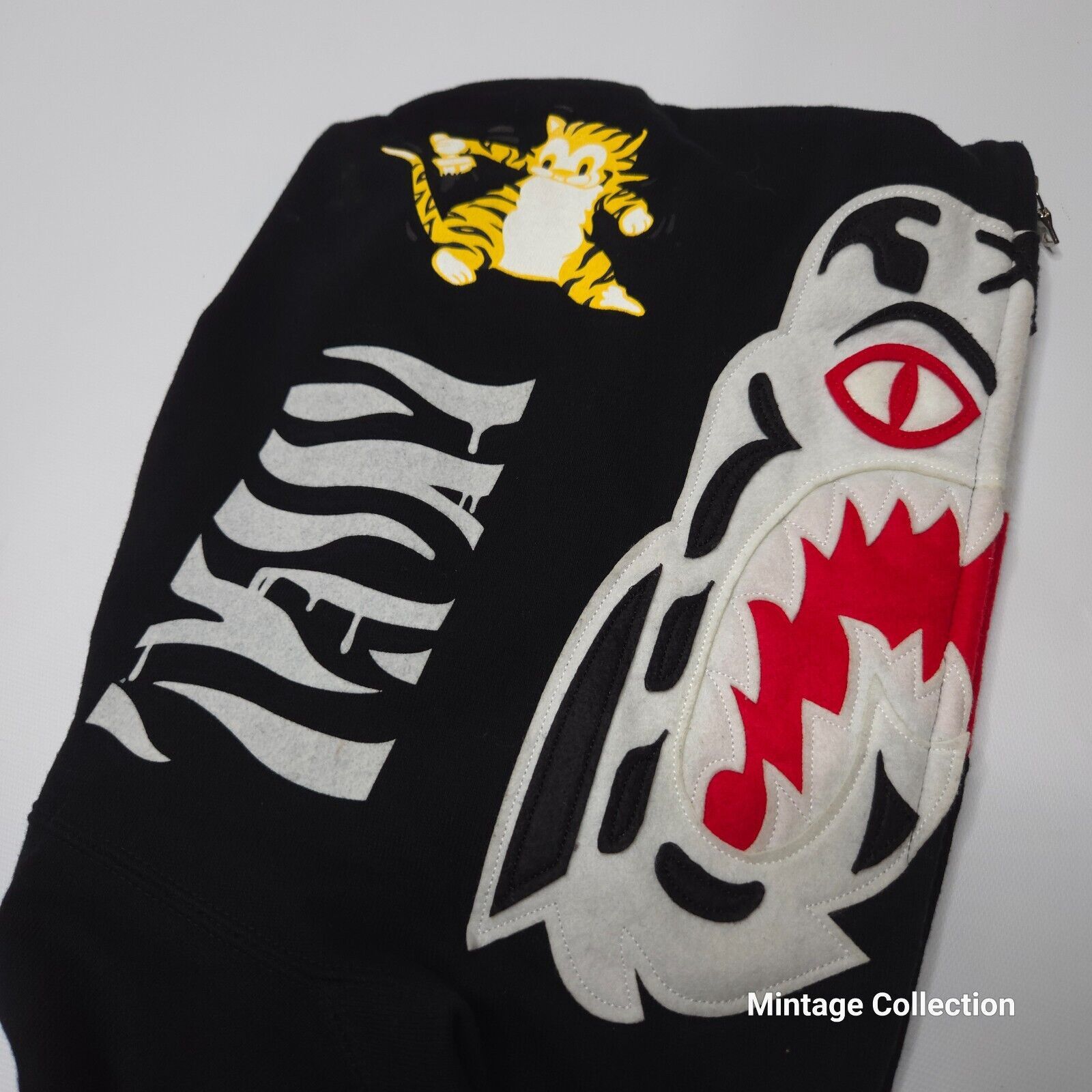 Bape NIGO BAPE FUNTHERA MILITIA HANSHIN TIGERS HOODIE S Size US S / EU 44-46 / 1 - 6 Thumbnail