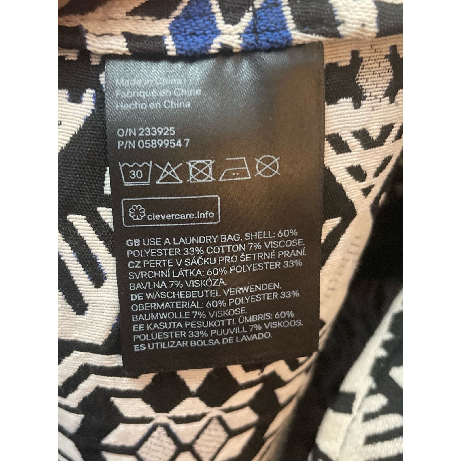 H&M Divided by H&M Women's Jacquard Weave Textured Mini Skirt Size 30" / US 8 / IT 44 - 4 Thumbnail