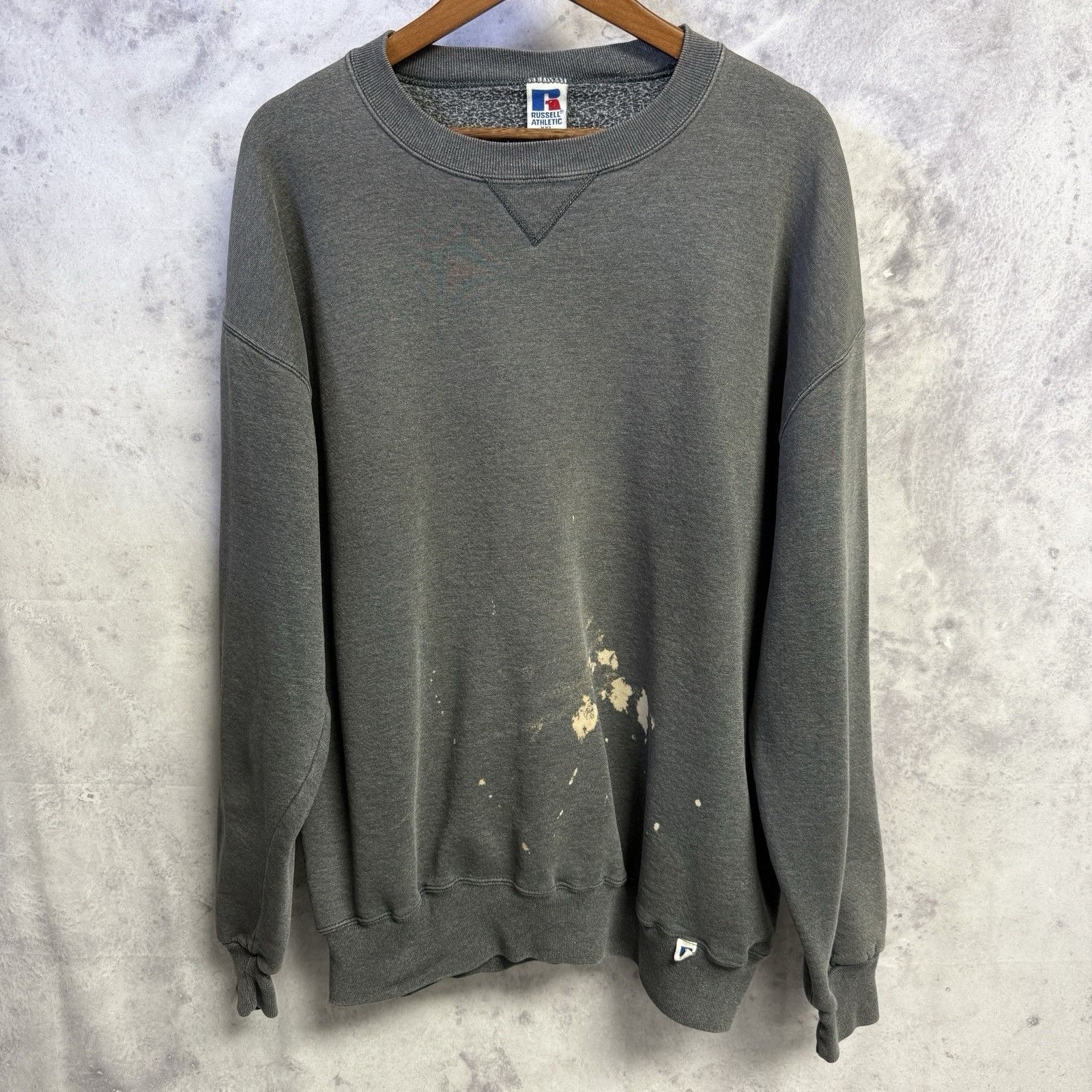 Russell Athletic Vintage Russell Athletic Sweatshirt Mens XXL 24.5x27 Gray US Size US XXL / EU 58 / 5 - 1 Thumbnail