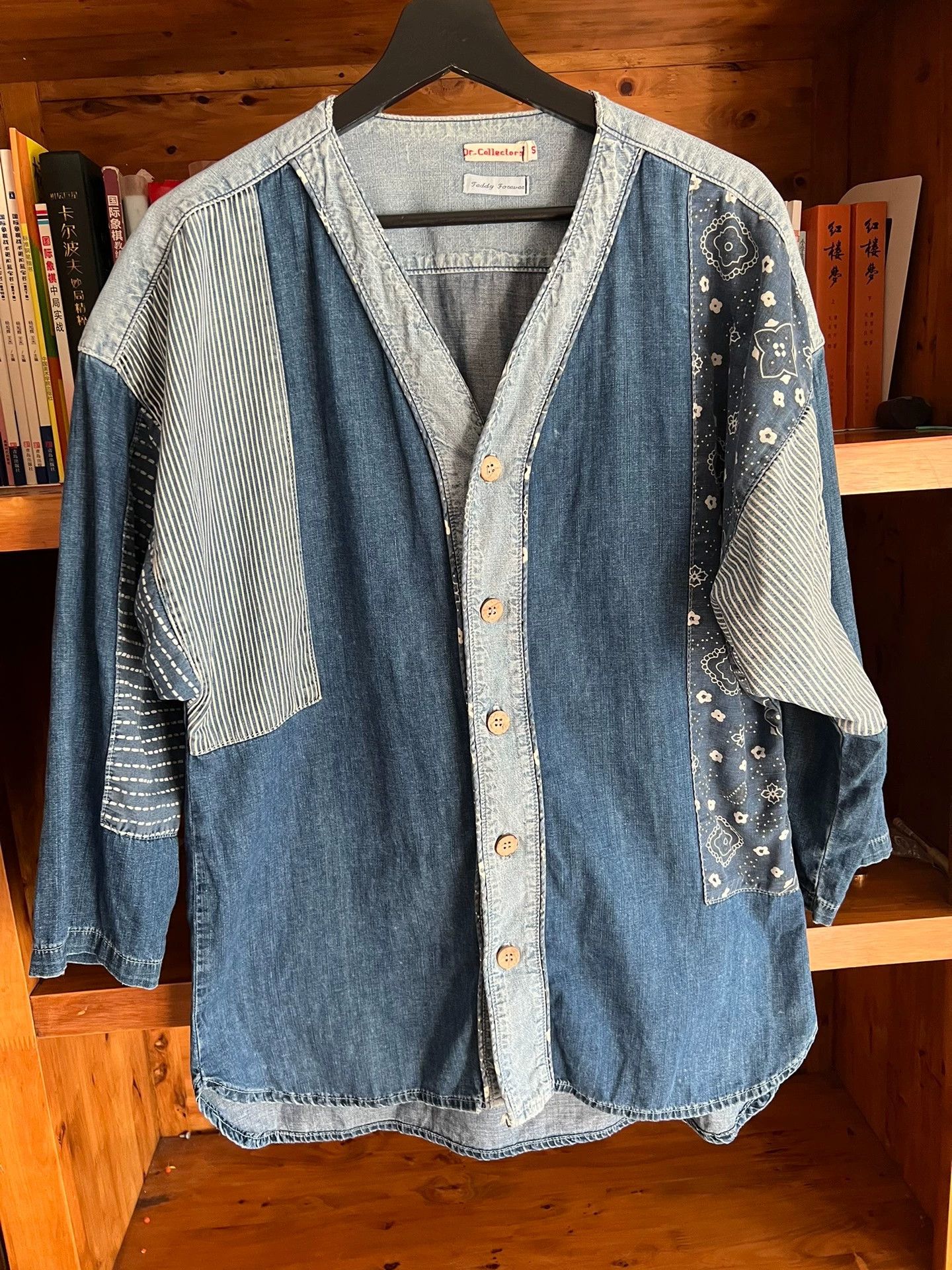 Wtaps Dr. Collectors USA Patch Indigo Distressed 9Sleeve Haori Size US S / EU 44-46 / 1 - 2 Thumbnail