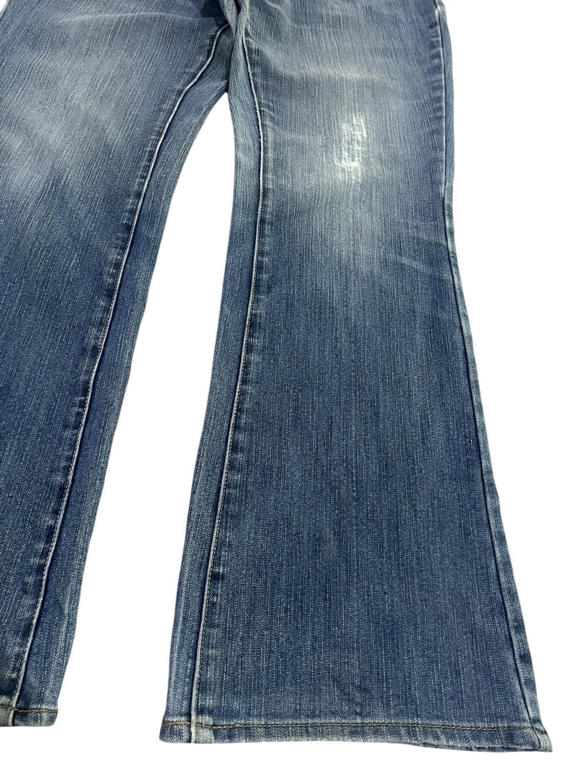 If Six Was Nine × Japanese Brand × Le Grande Bleu (L.G.B.) JAPANESE BRAND BLUE WASHED FLARE JEANS Size 27" / US 4 / IT 40 - 5 Thumbnail