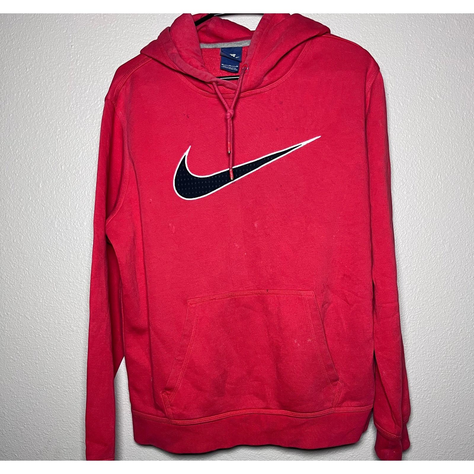 Nike 👟 Nike Swoosh Logo Pullover Hoodie –With Red Color Size M Size US M / EU 48-50 / 2 - 1 Thumbnail