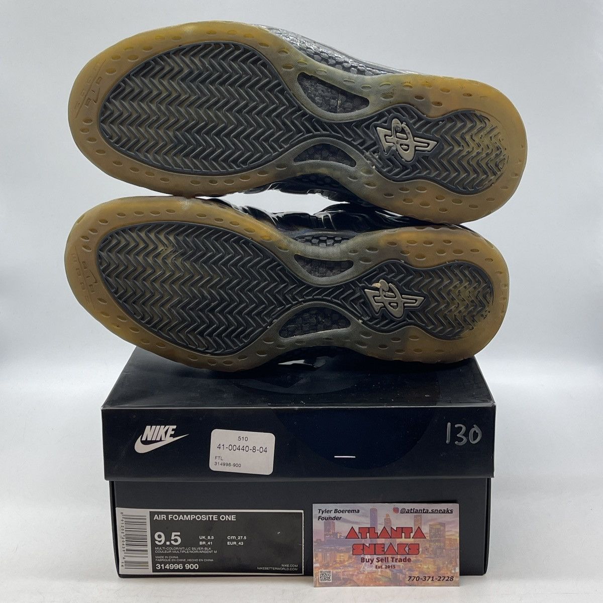 Nike Air foamposite hologram Size US 9.5 / EU 42-43 - 7 Thumbnail