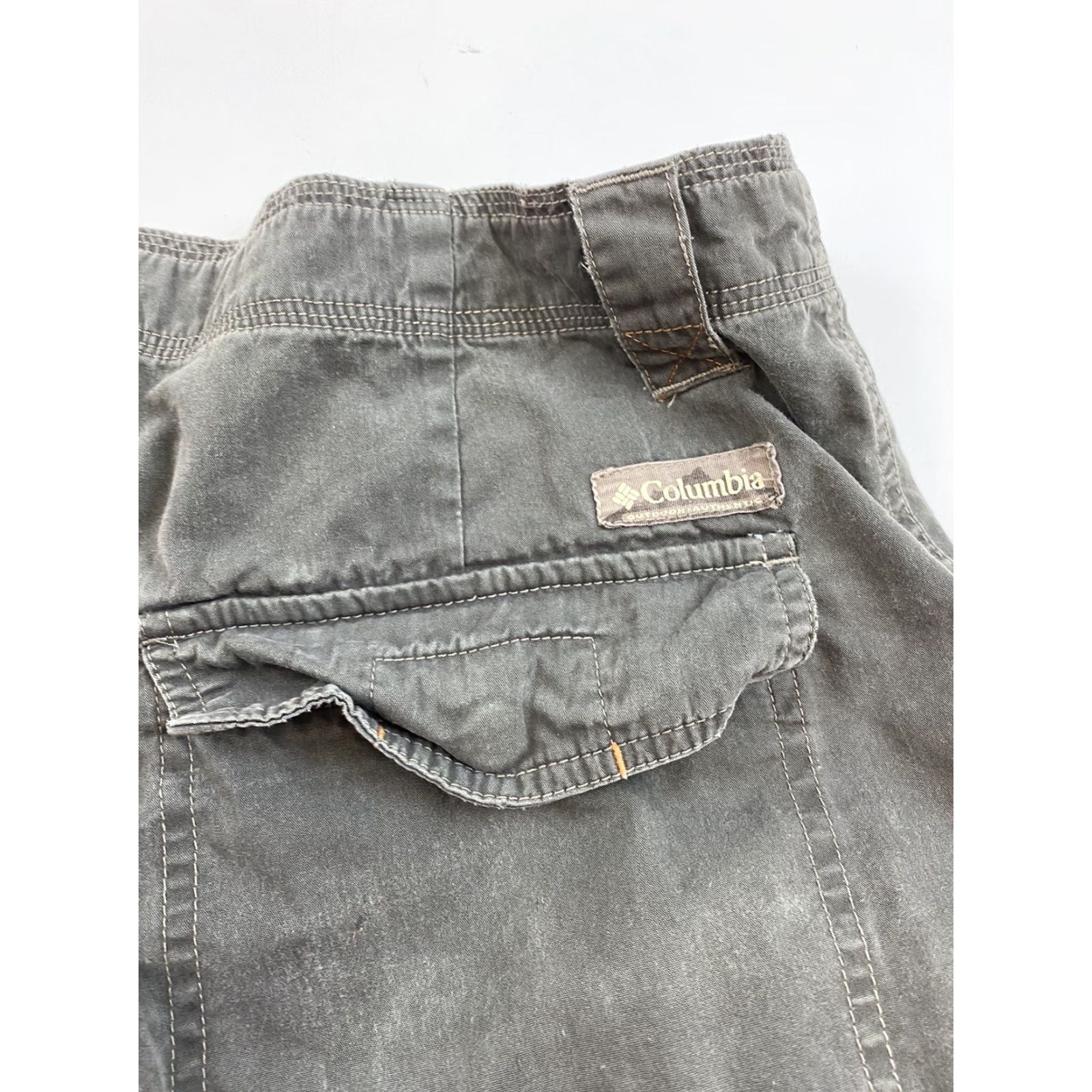 Vintage Columbia Sportswear Pants Mens 36 Khaki Beige Chino Outdoor Fish Relaxed Inseam 27 Mens Size US 36 / EU 52 - 6 Thumbnail
