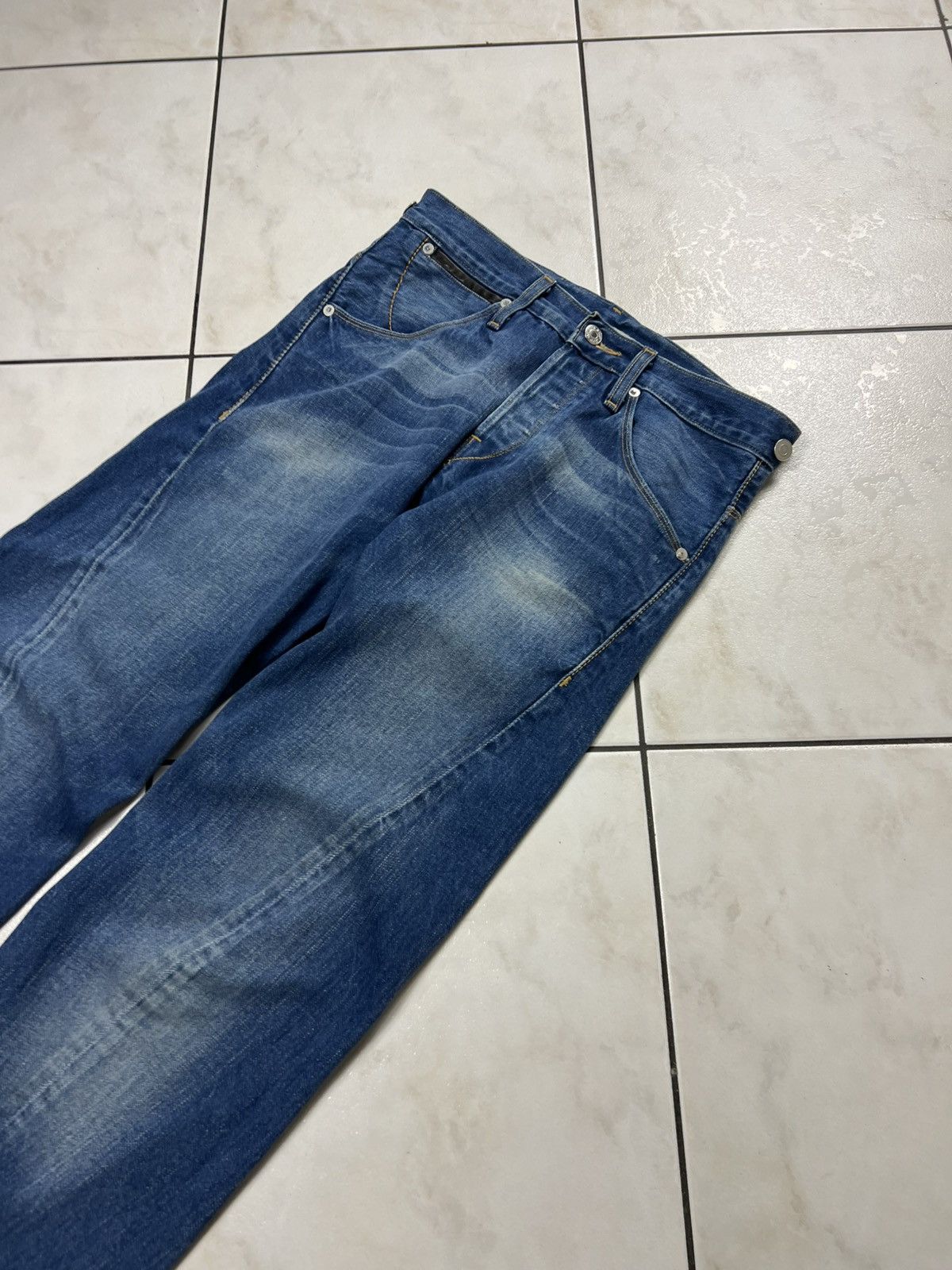Levi's Vintage Levi’s engineered jeans asymmetrical y2k baggy pants Size US 28 / EU 44 - 6 Thumbnail