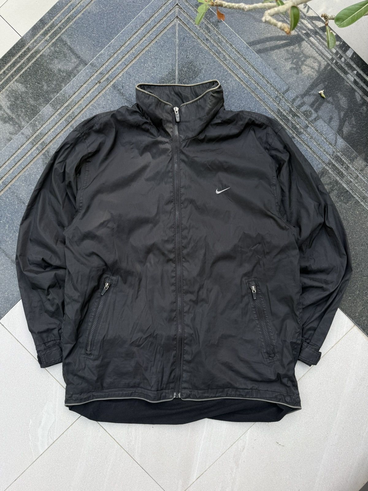 Nike 90’s NIKE RARE SWOOSH LOGO Y2K RETROVINTAGE ZIP NYLON JACKET Size US L / EU 52-54 / 3 - 2 Thumbnail