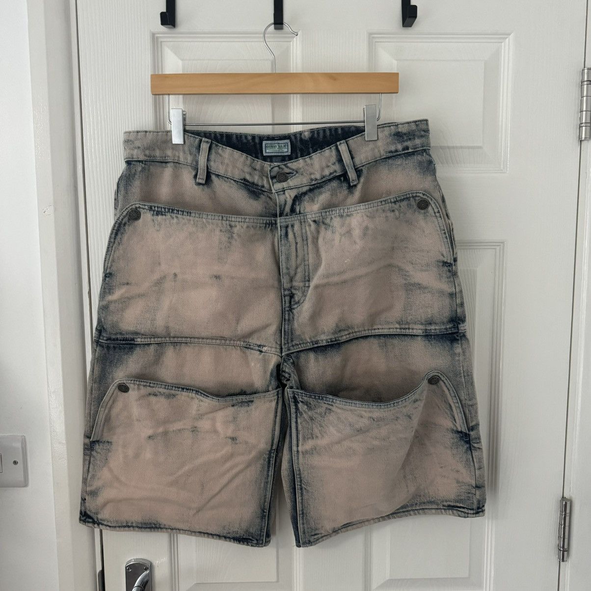 Guess GUESS USA Pink Denim Utility Shorts Size US 34 / EU 50 - 1 Thumbnail