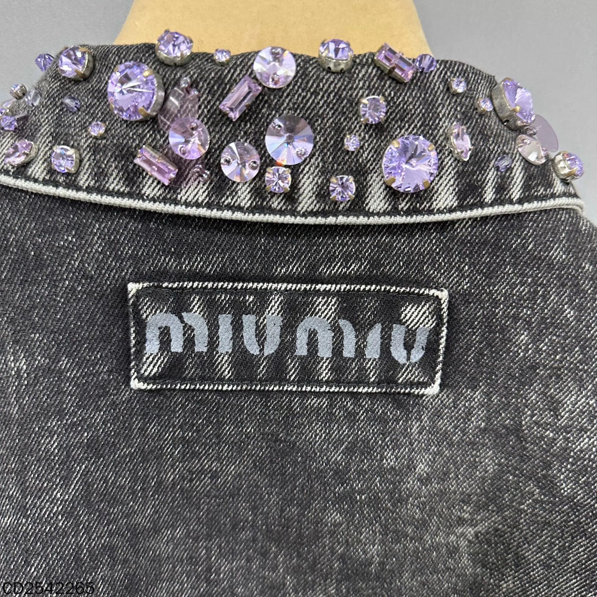 Miu Miu MIU MIU Black Crystal-Embellished Denim Jacket 40 Size S / US 4 / IT 40 - 5 Thumbnail