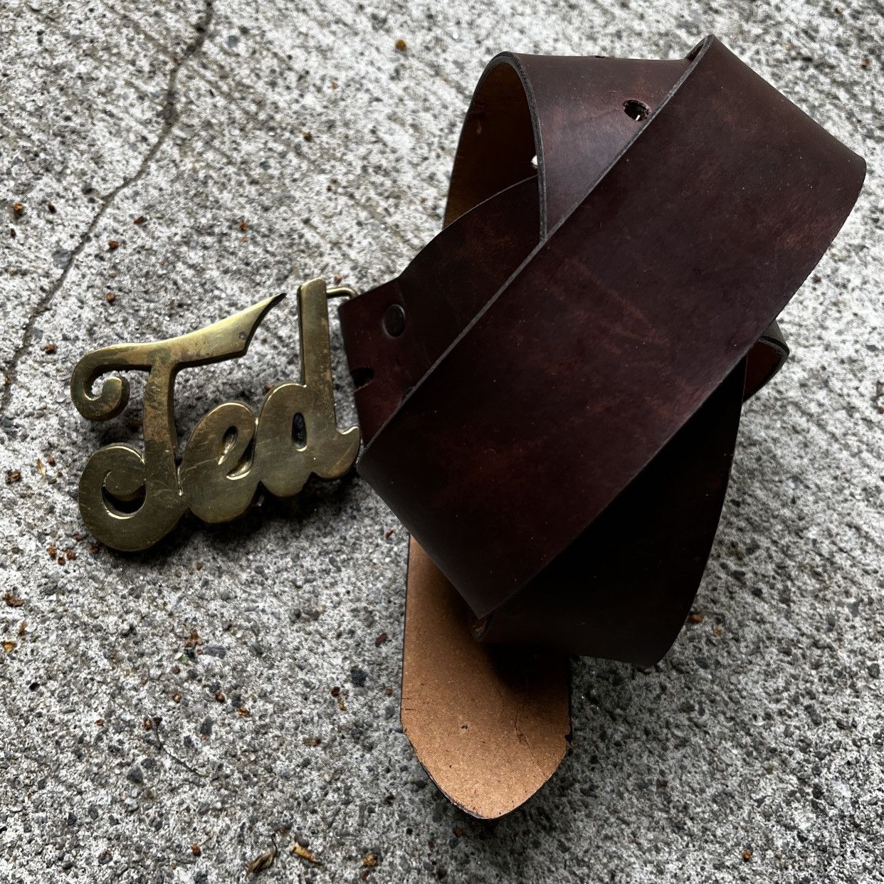 Vintage Vintage Ted Solid Brass Buckle Brown Leather Belt L/XL 70's Size ONE SIZE - 1 Thumbnail