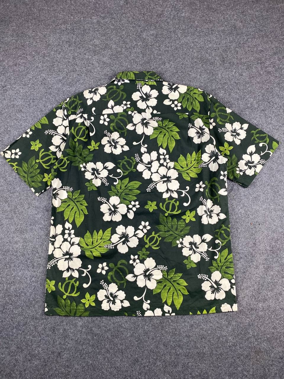 Vintage vintage hawaiian shirt nice floral motive Size US L / EU 52-54 / 3 - 7 Thumbnail