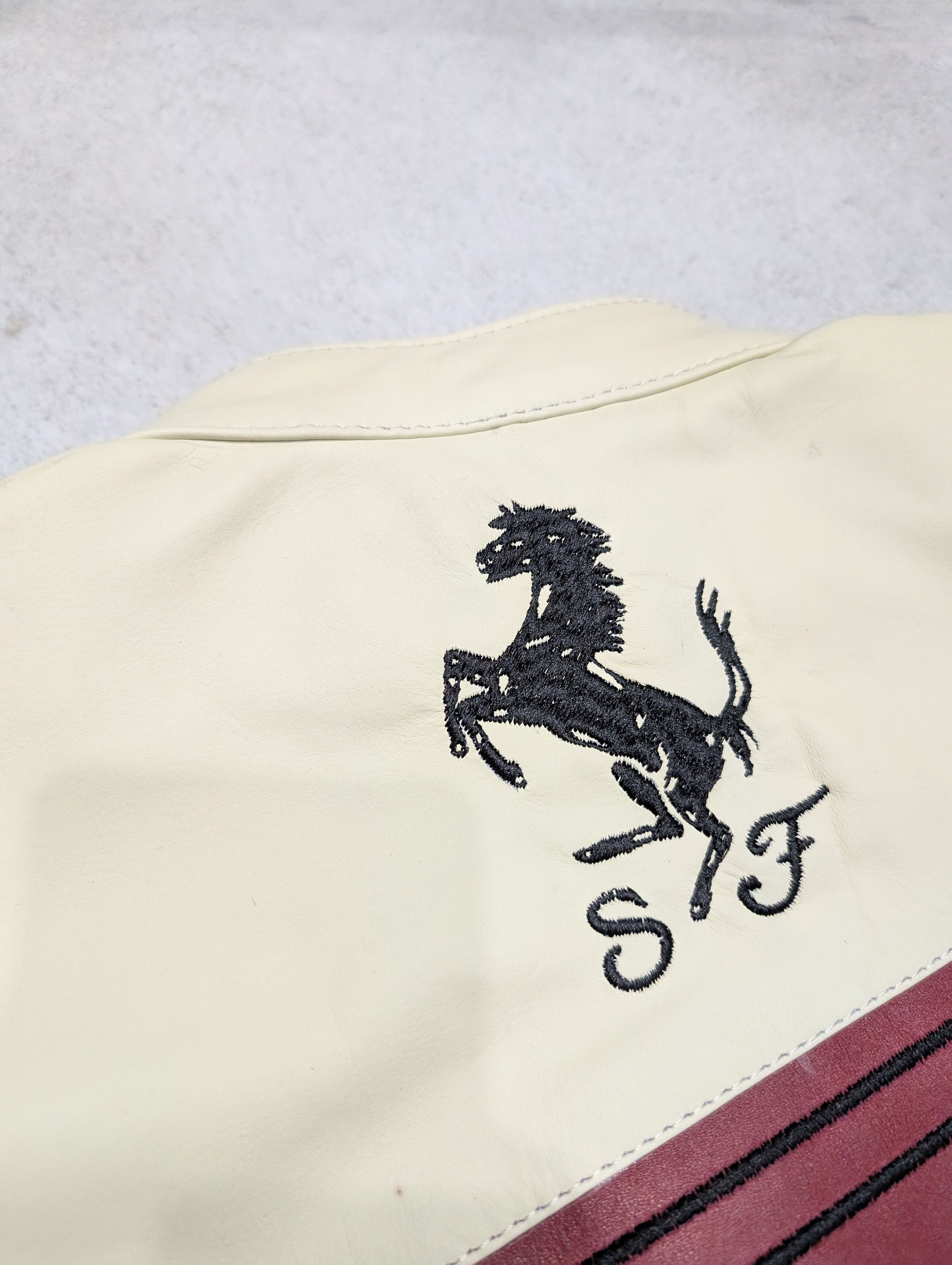 Vintage Ferrari Leather Jacket F1 Streetwear Size US XL / EU 56 / 4 - 8 Thumbnail