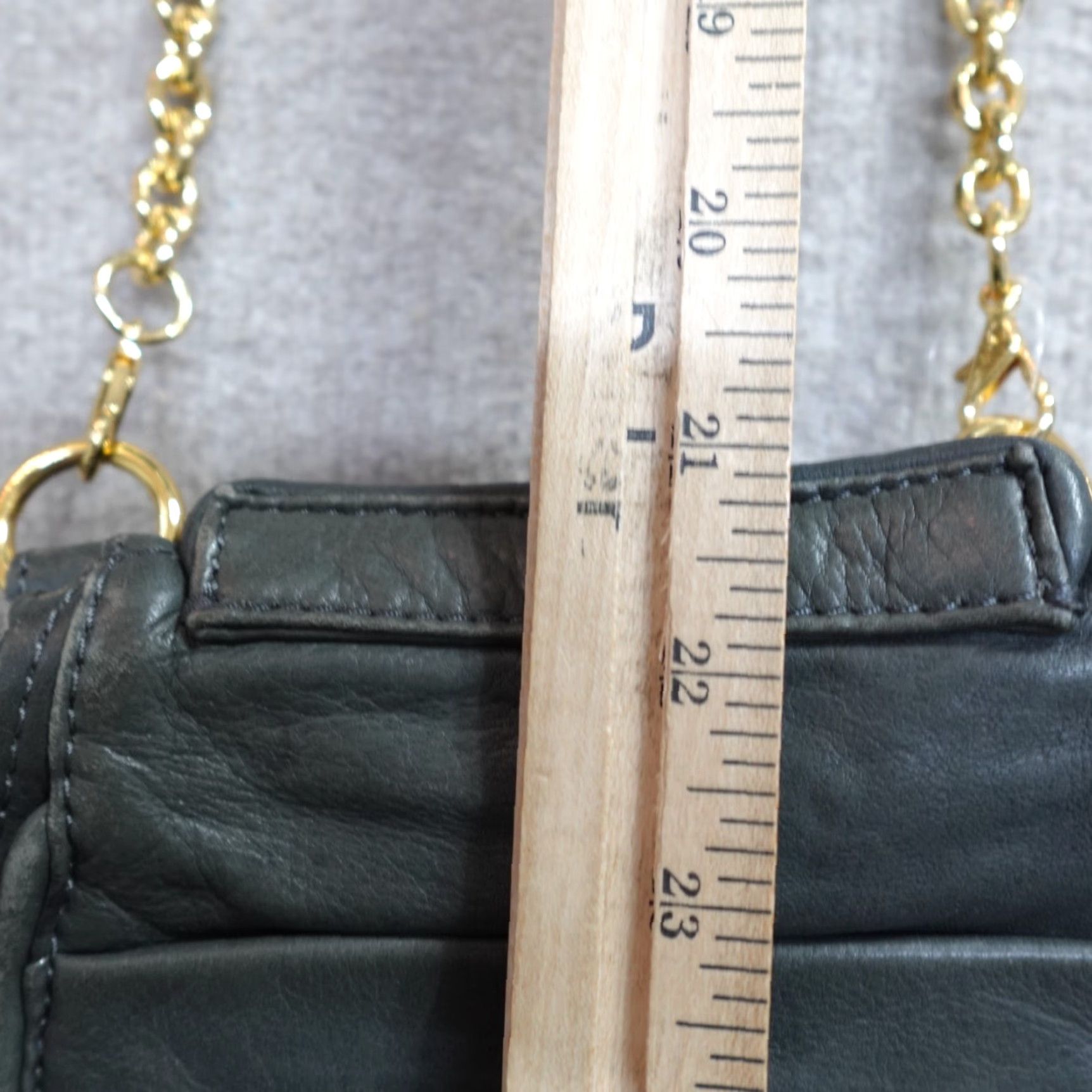 Juicy Couture VINTAGE Juicy Couture Crossbody Bag Womens Green Leather Mini Brown Gold Chain Pullchsin Y2K Size ONE SIZE - 6 Thumbnail