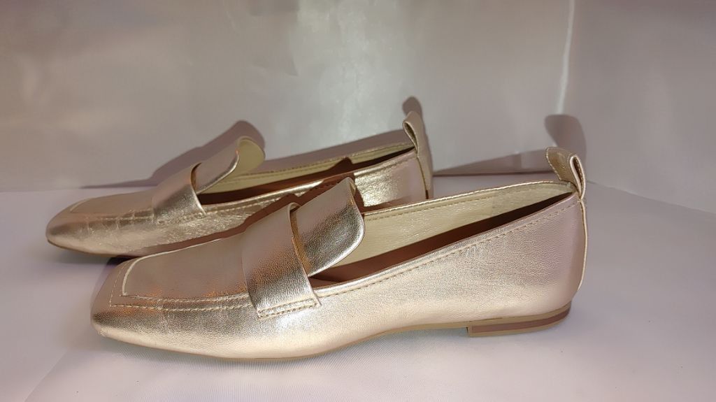 Vince Camuto Vince Camuto Emenlyn Loafers Size 6 NWOT Size US 6 / IT 36 - 2 Thumbnail