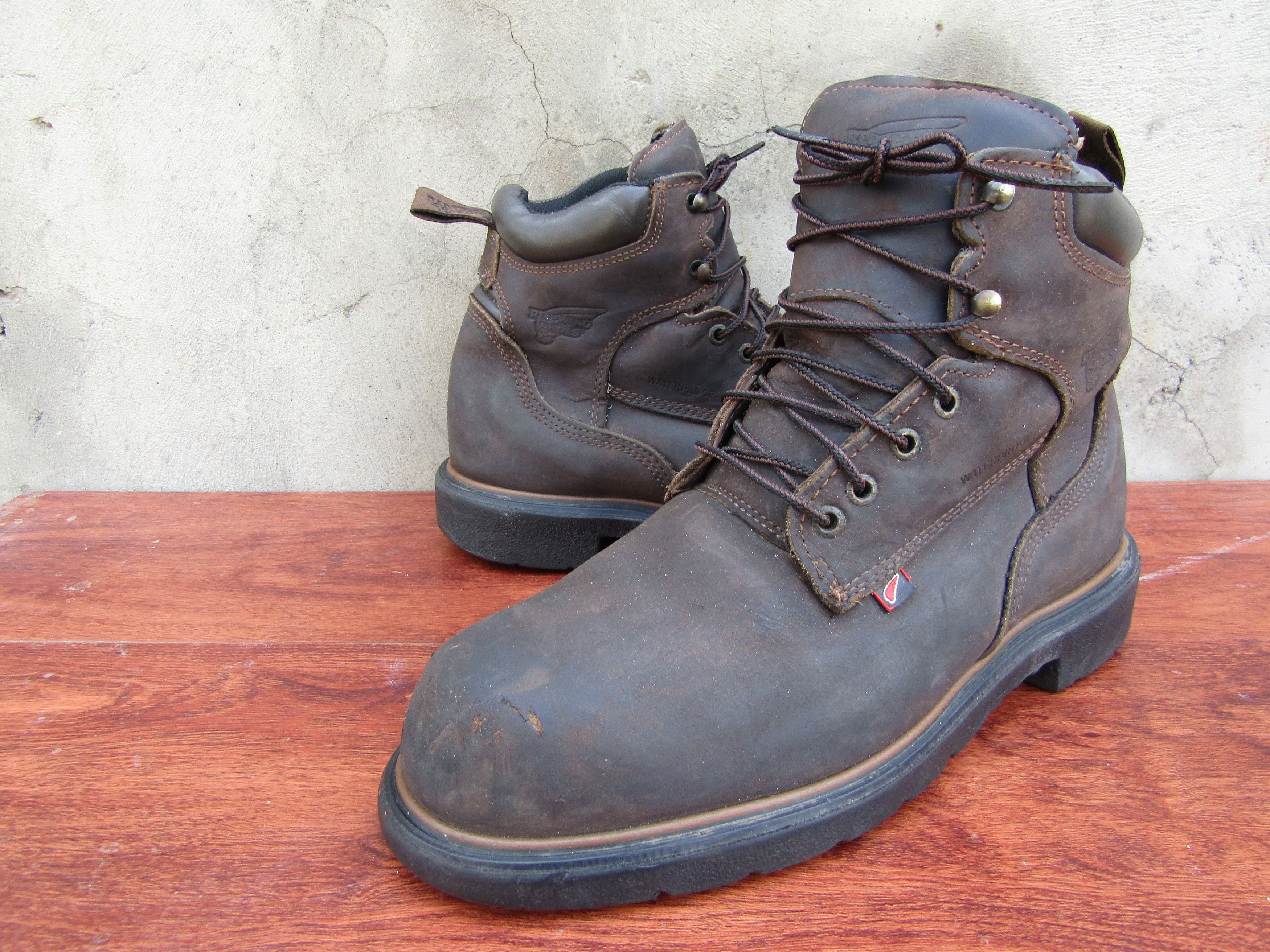 Red Wing Boots 1204 DYNAFORCE Soft Toe Waterproof Work