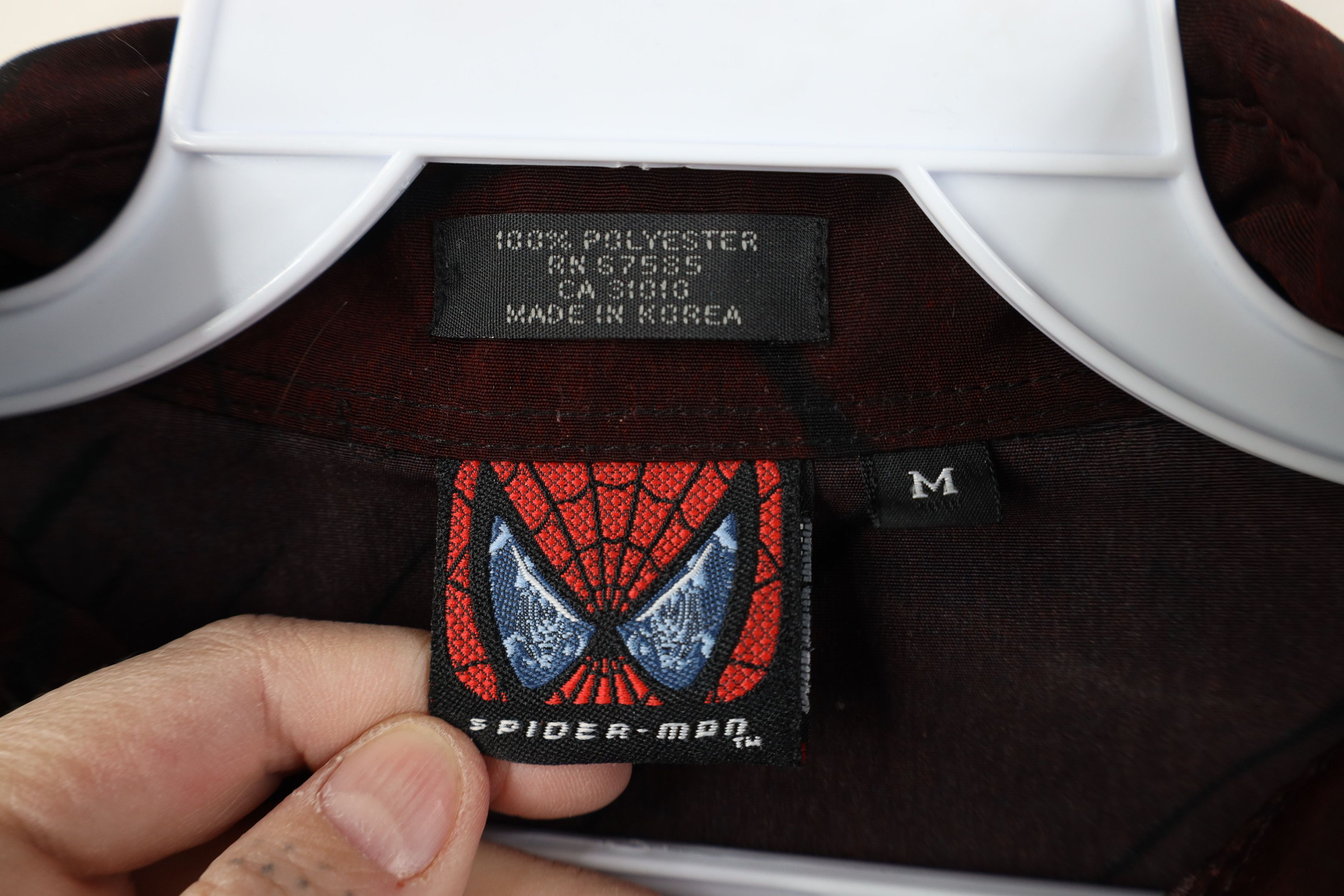 Vintage Vintage Y2K 2002 Marvel Spiderman Collared Button Shirt Size US M / EU 48-50 / 2 - 9 Thumbnail