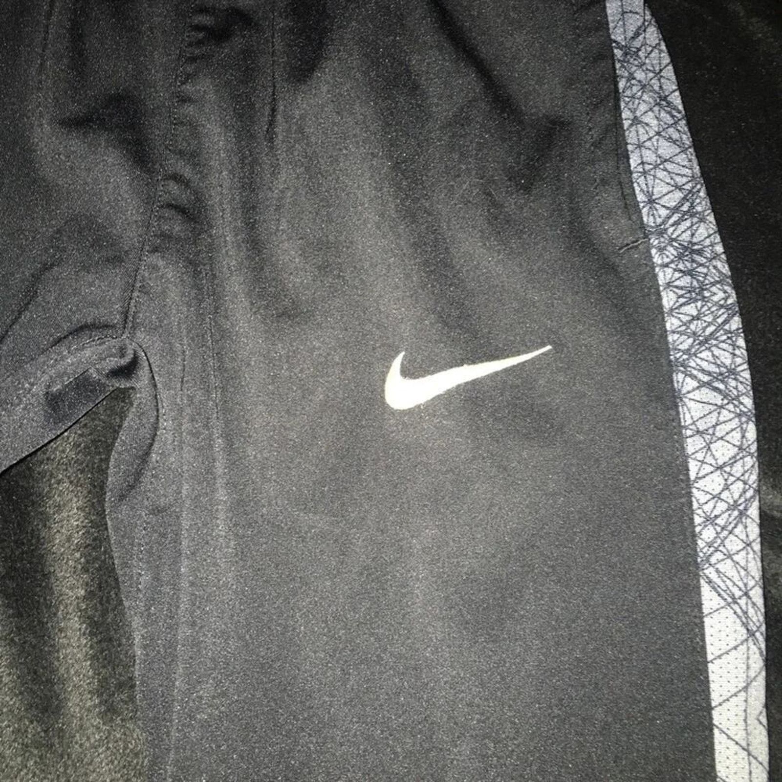 Nike Nike dri fit leggings, size 12 Size 27" / US 4 / IT 40 - 4 Thumbnail