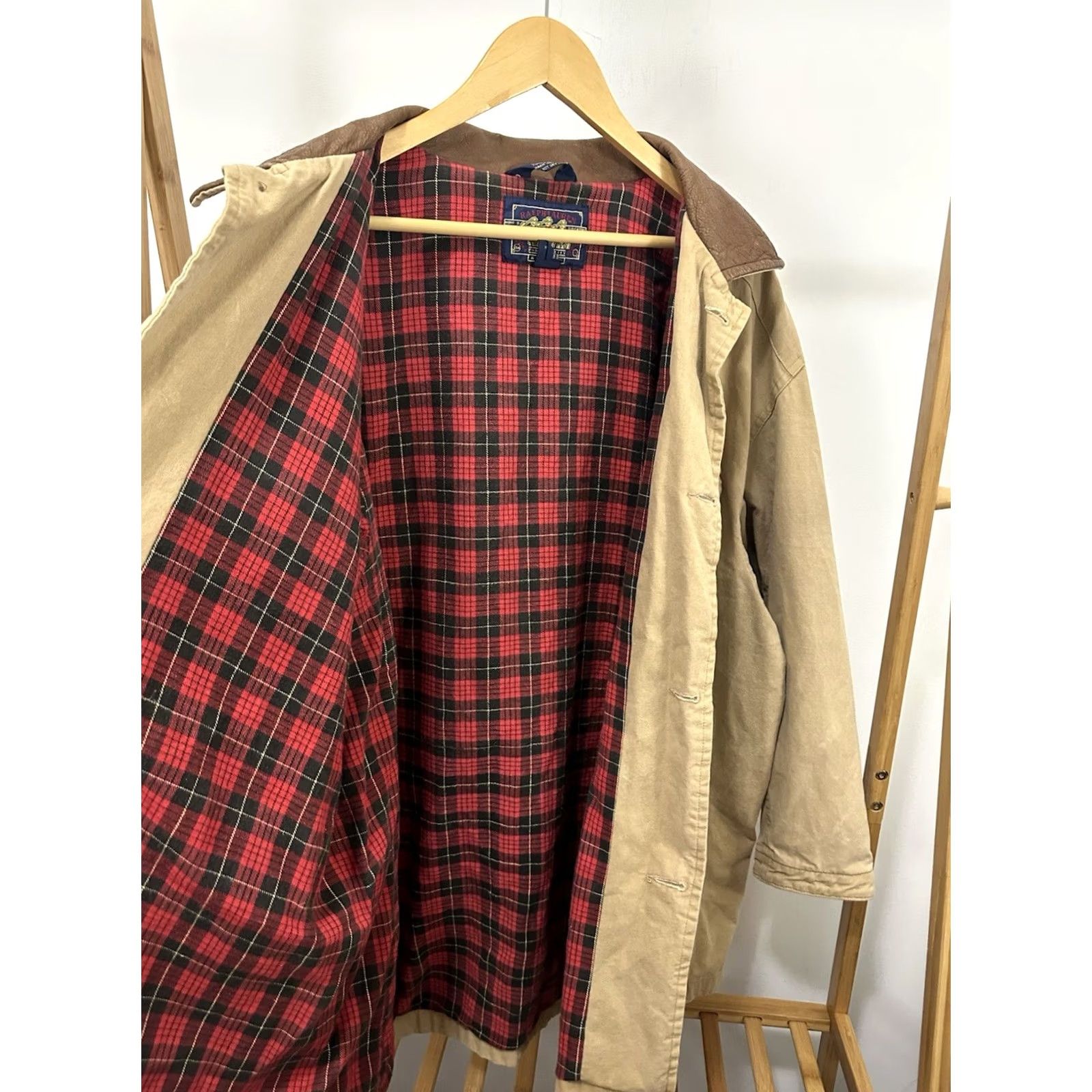 Ralph Lauren VTG Ralph Lauren Chaps Chore Barn Coat Jacket XL Tan Cotton Lining Red Plaid Workwear Hunting Barn Coat Mens XL Size US XL / EU 56 / 4 - 3 Thumbnail
