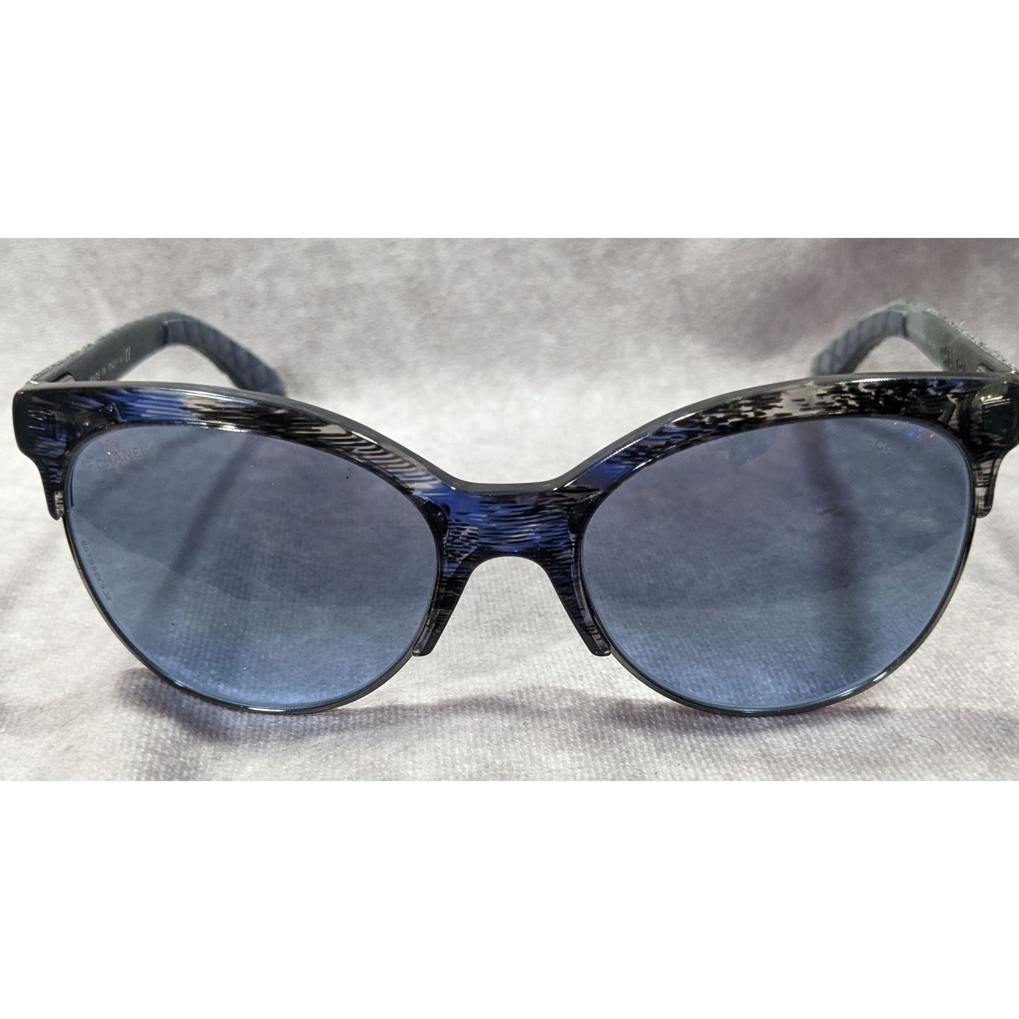 Chanel Chanel Blue Quilted Sunglasses 5342 .1552/52 Made In Italy Size ONE SIZE - 1 Thumbnail