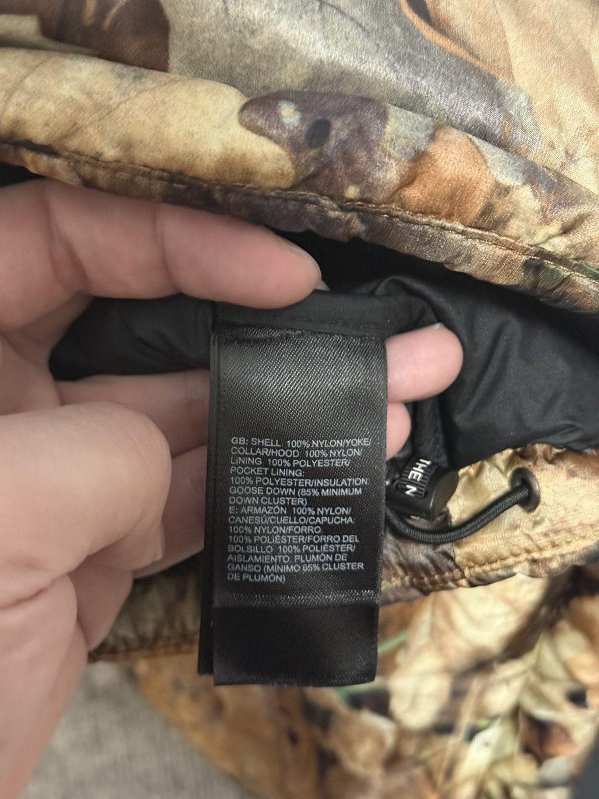 Supreme × The North Face Supreme tnf the north face leaves nuptse Jacket Size US M / EU 48-50 / 2 - 5 Thumbnail