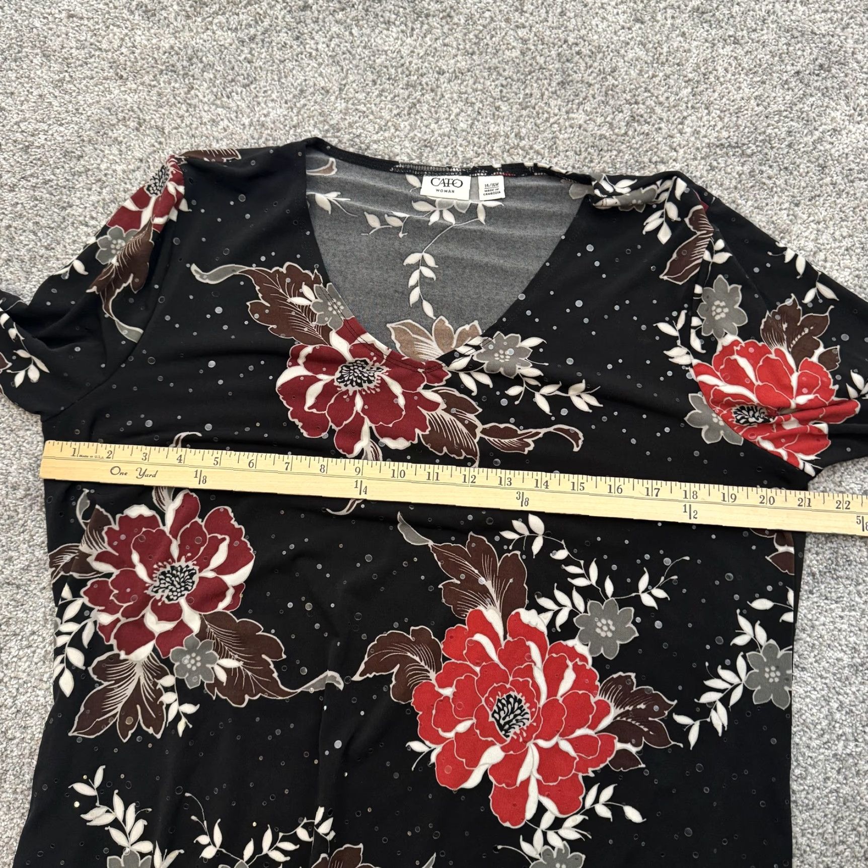 Vintage Cato Woman Shirt Womens 14/16 Black Red Floral Bell Sleeve Stretch Top Boho Size XL / US 12-14 / IT 48-50 - 6 Thumbnail