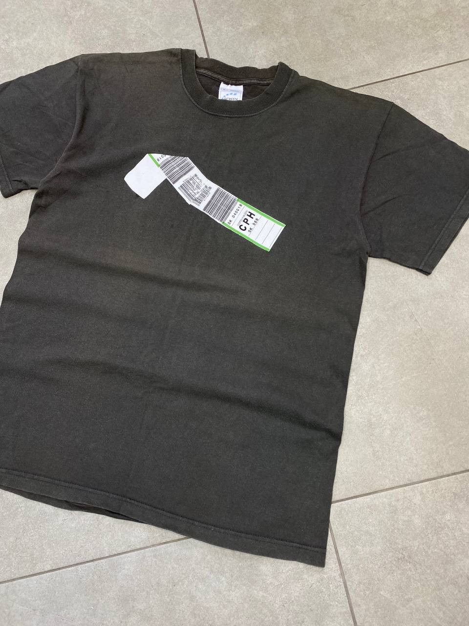 Vintage Vintage Zip Code 2000s Rave CPH Copenhagen T-Shirt Size US L / EU 52-54 / 3 - 6 Thumbnail