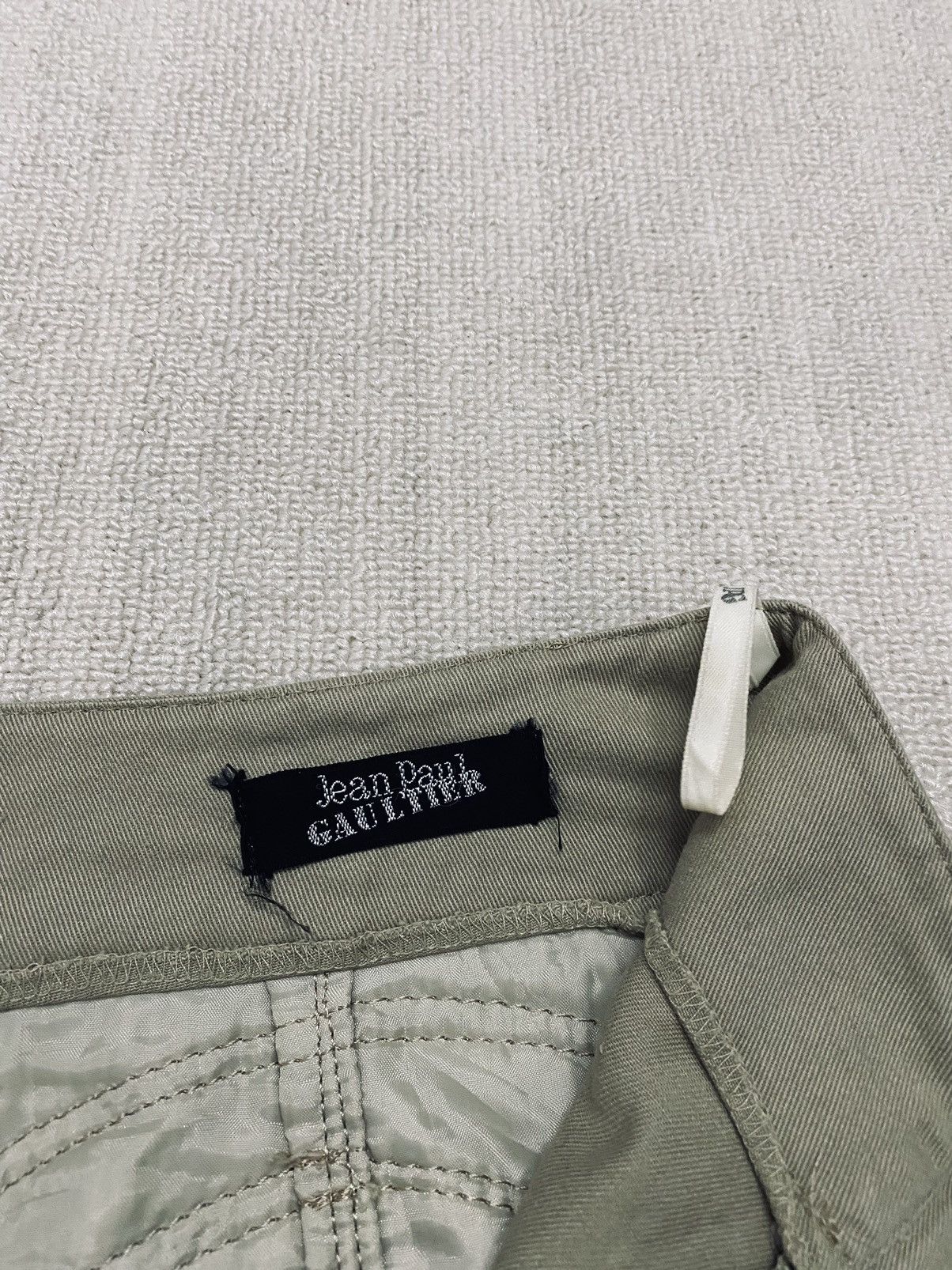 Jean Paul Gaultier JEAN PAUL GAULTIER dual zip circle stitch padded bum skirt Size 26" / US 2 / IT 38 - 6 Thumbnail