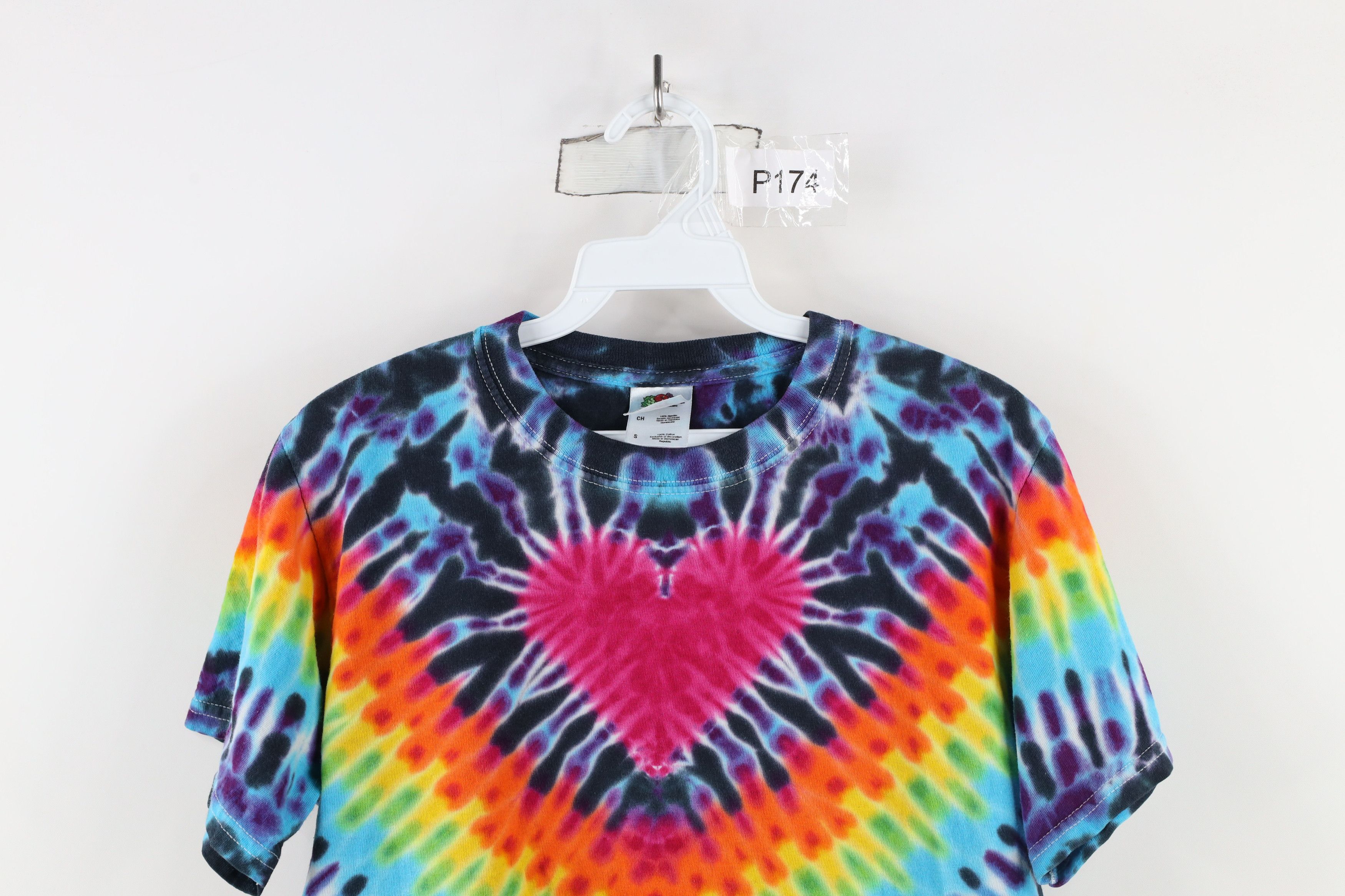 Vintage Vintage Y2K Streetwear Rainbow Tie Dye Heart T-Shirt Cotton Size S / US 4 / IT 40 - 2 Thumbnail