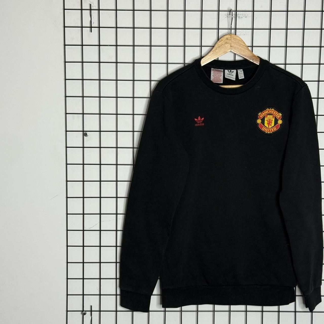 Adidas Adidas Manchester United Sweatshirt Black Blokecore Football Size US M / EU 48-50 / 2 - 3 Thumbnail