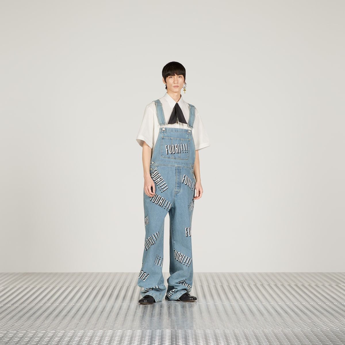 32 - Gucci Cotton Denim Overall Fuori!! Print Jeans Blue