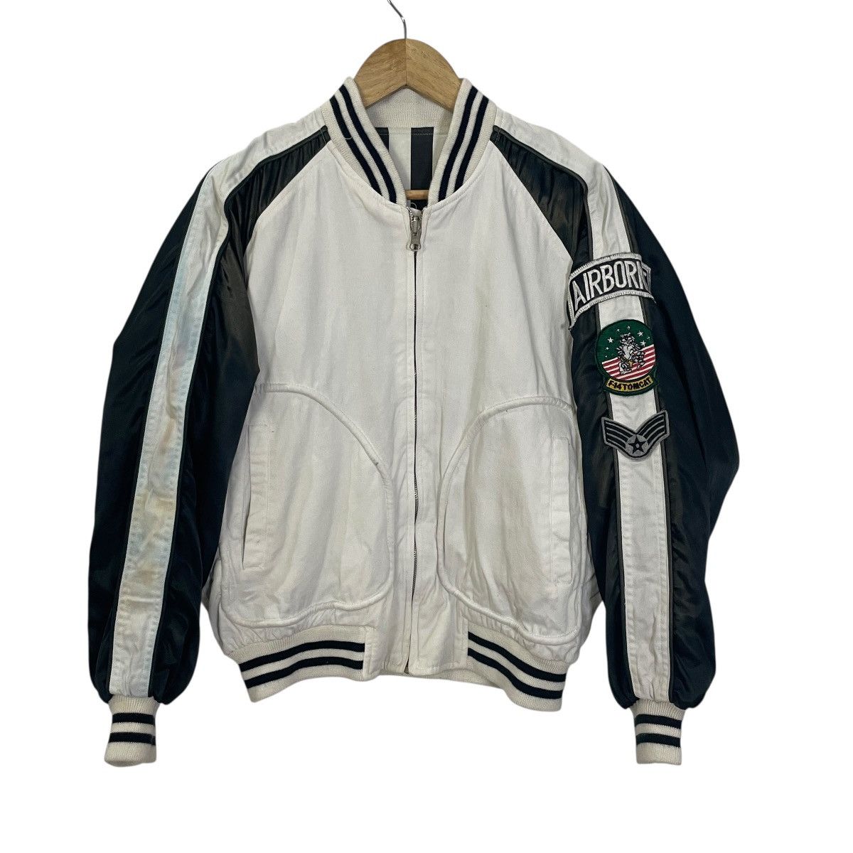 Japanese Brand Vintage Japanese Designer Reversable Airbone Jacket Size US L / EU 52-54 / 3 - 1 Thumbnail