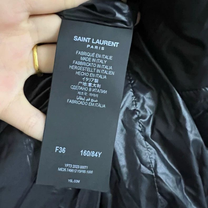 Yves Saint Laurent saint Laurent Black drawstring hooded down jacket 2501-Next Size XS / US 0-2 / IT 36-38 - 5 Thumbnail