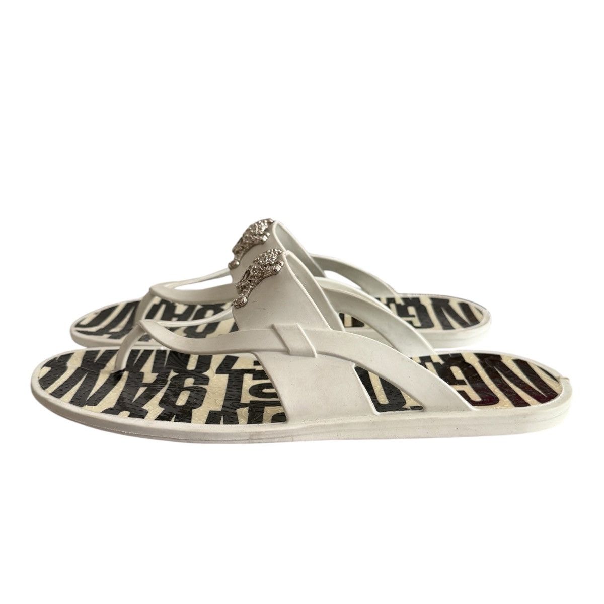 Vivienne Westwood Vivienne Westwood Skull Rubber Slippers Size US 7 / EU 40 - 4 Thumbnail