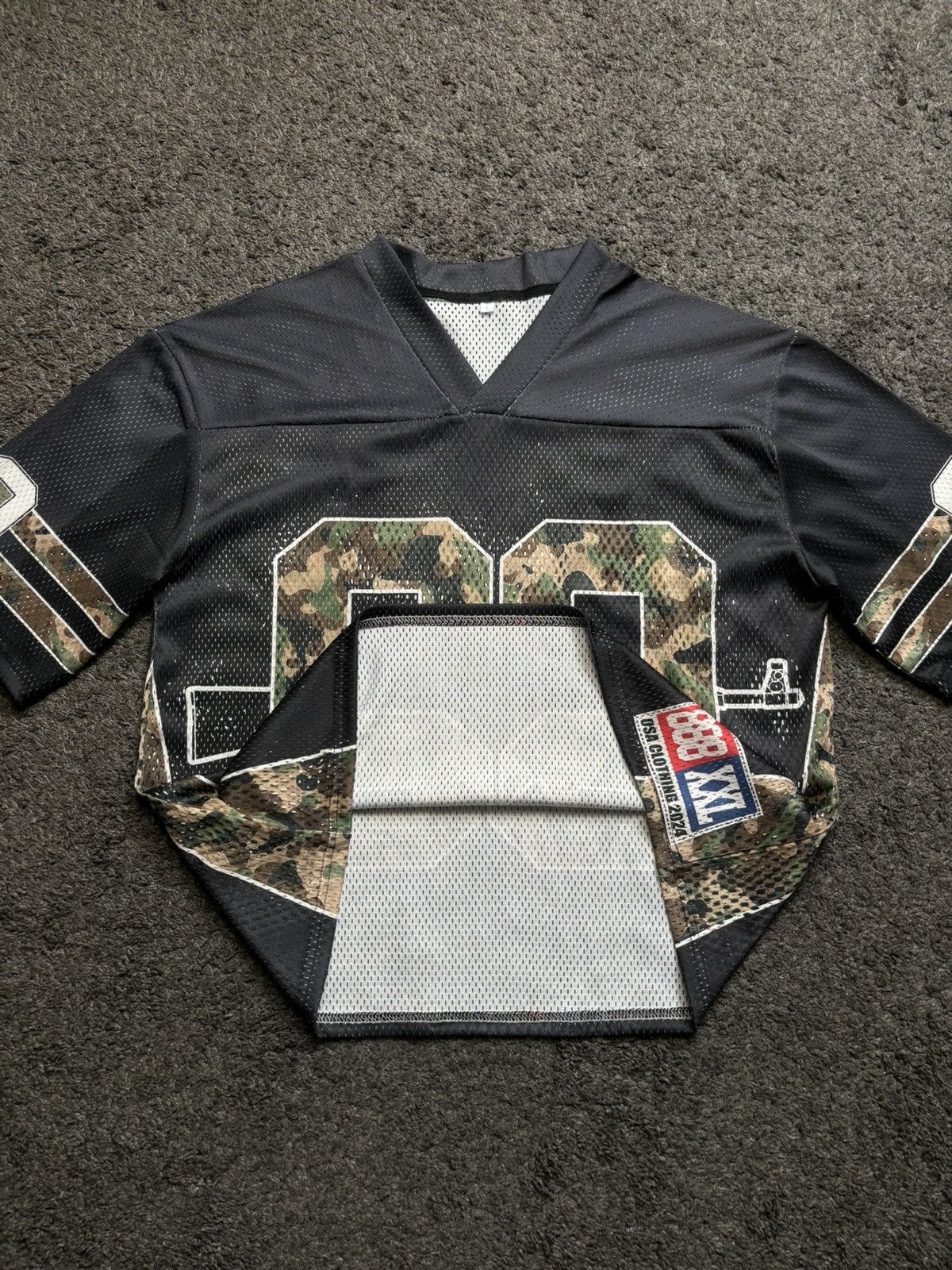 Japanese Brand Vintage style very rare AK-47 military camo 00 black jersey Size US L / EU 52-54 / 3 - 11 Thumbnail