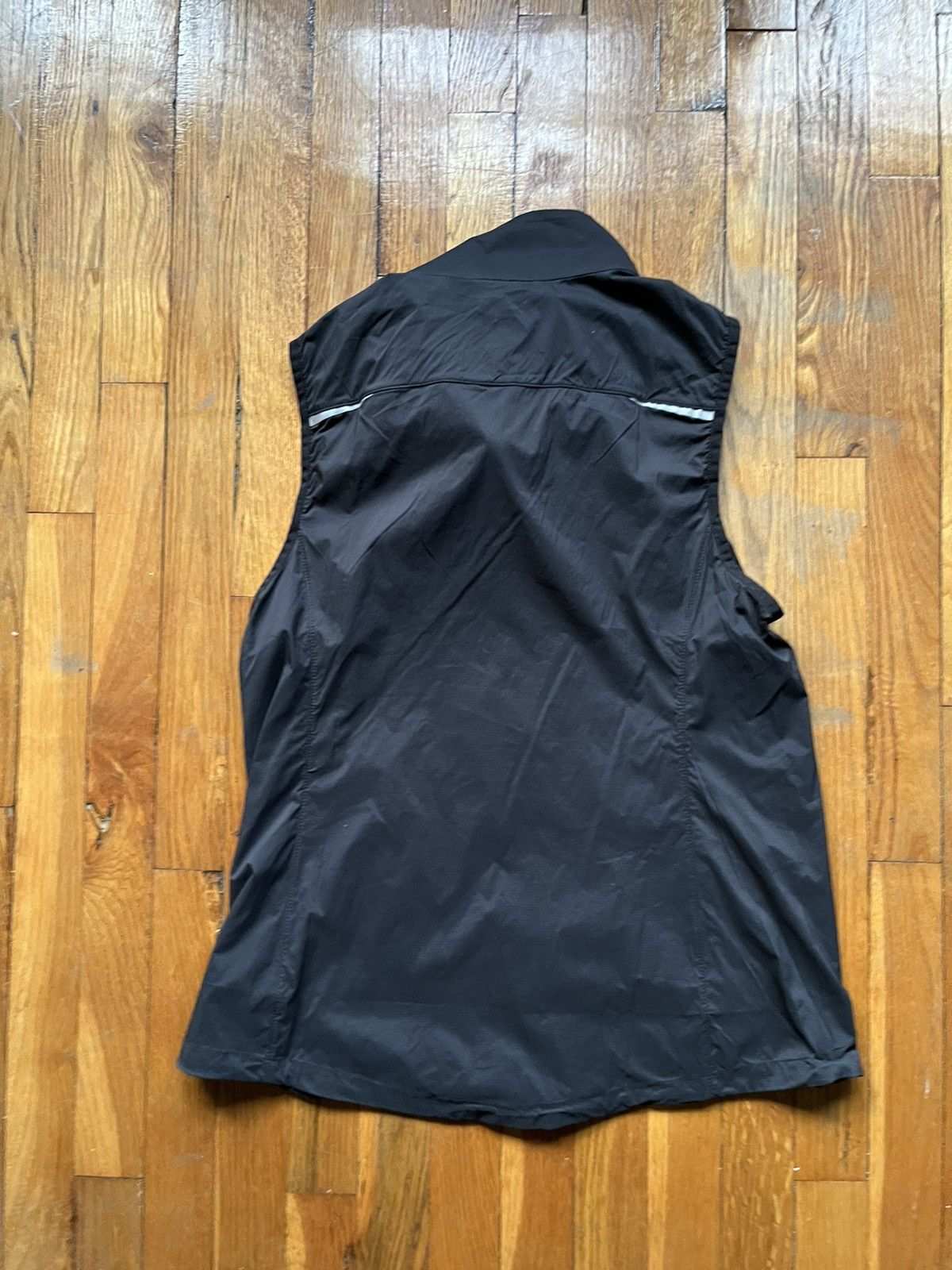 L.L. Bean L.L. Bean Men's vest Black Sleeveless grey Lining 100% Nylon Size US M / EU 48-50 / 2 - 3 Thumbnail