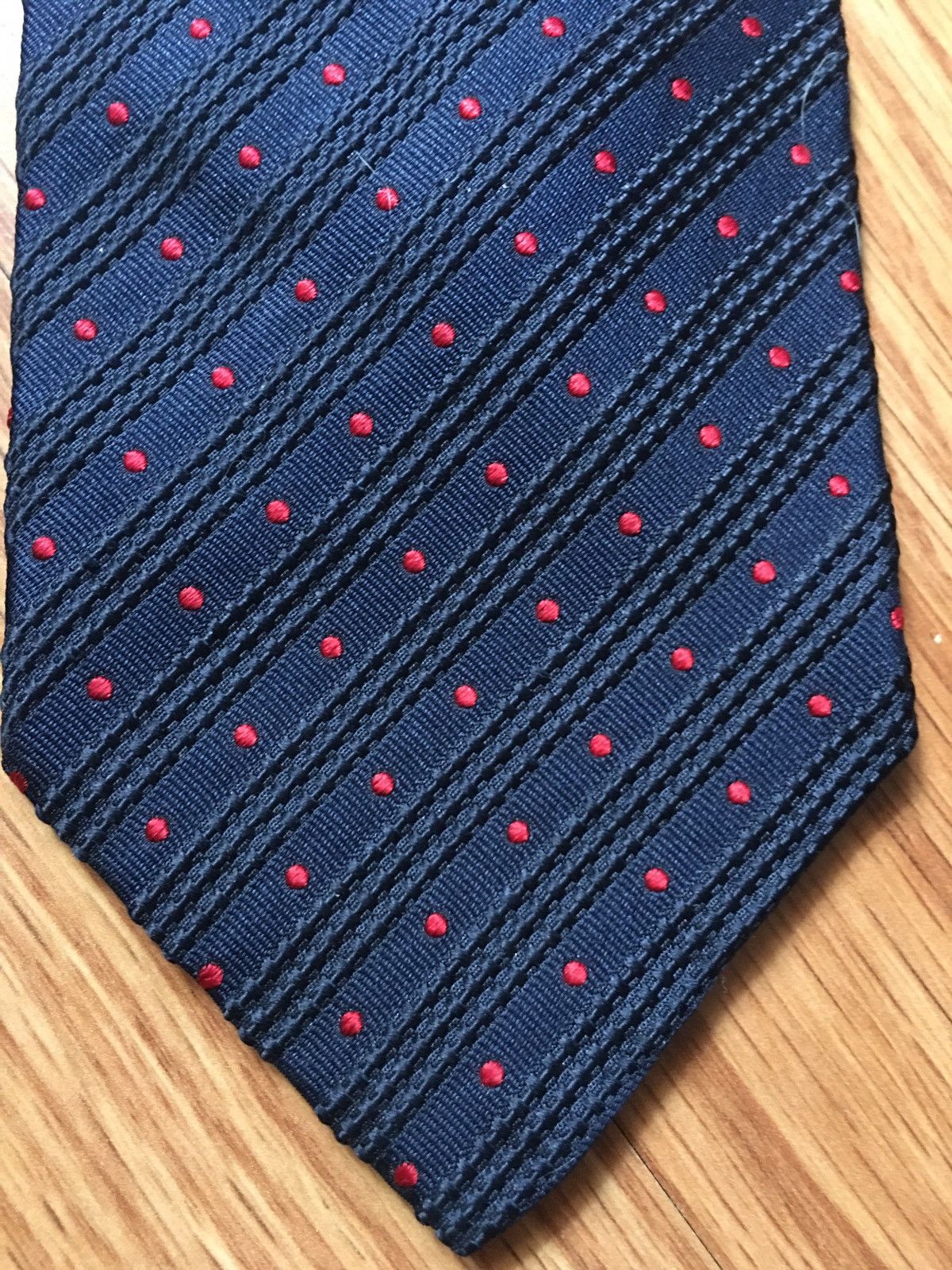 Christian Dior Monsieur Christian Dior Dark Blue Red Polka Dots Silk Mens Neck Tie Size ONE SIZE - 7 Thumbnail