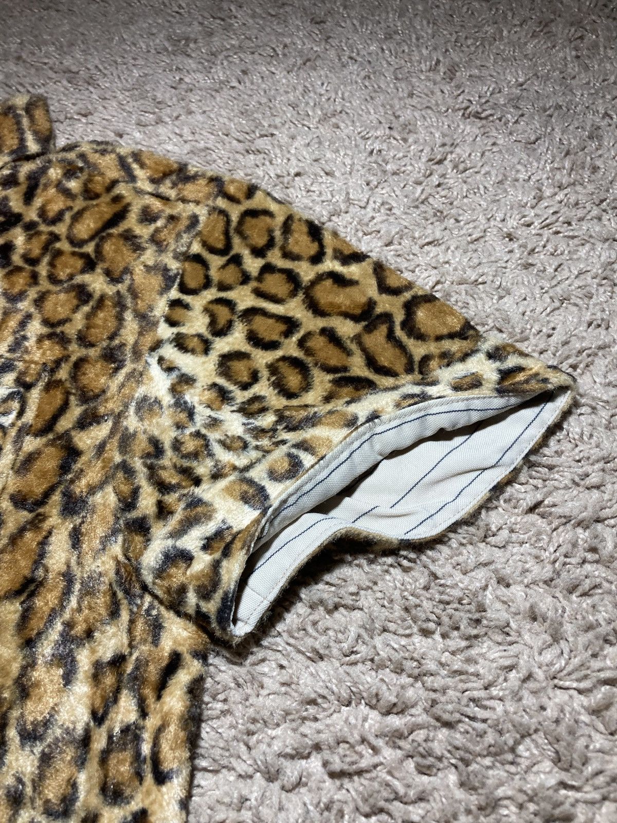 20471120 AW97 20471120 Leopard Button Down Shirt Deep Pile Fleece 90s Size US M / EU 48-50 / 2 - 5 Thumbnail